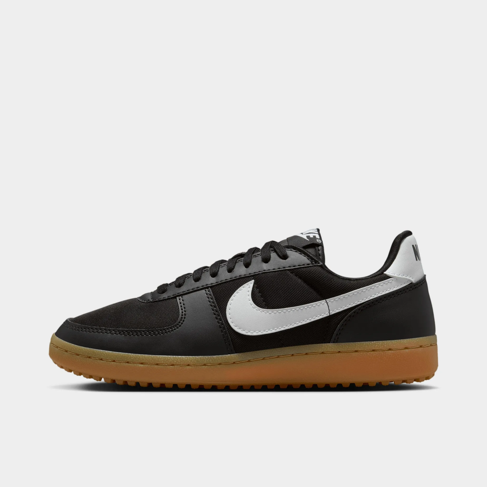 Nike Women's Field General Black / White - Gum Light Brown No Effort Partner Run