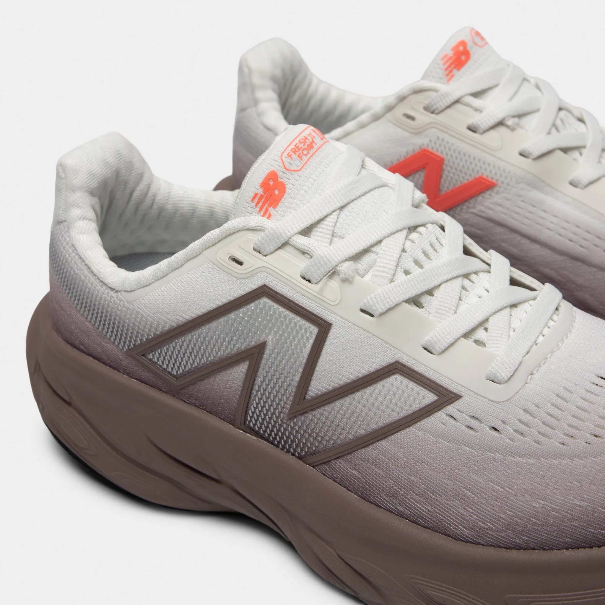 Flexible Fabric New Balance Women's Fresh Foam X 1080v14 Earth Shadow / Reflection