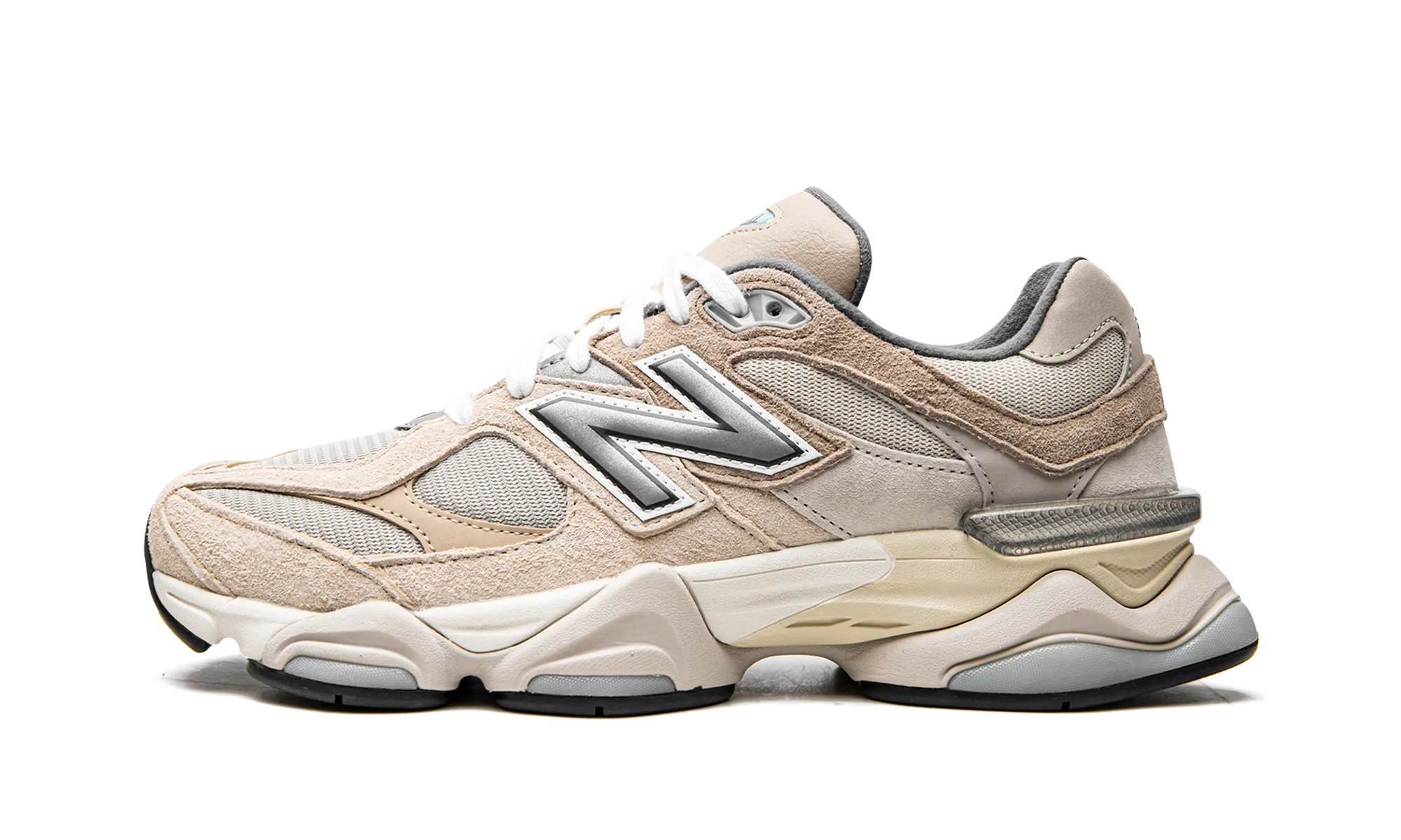 9060 "Sea Salt Surf" beach running shoe environment