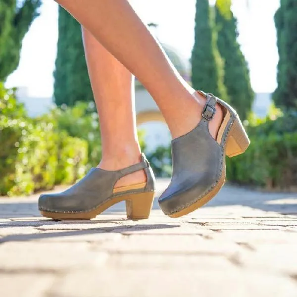 Hill Climb Soft foam Womens Dansko Sassy in Slate