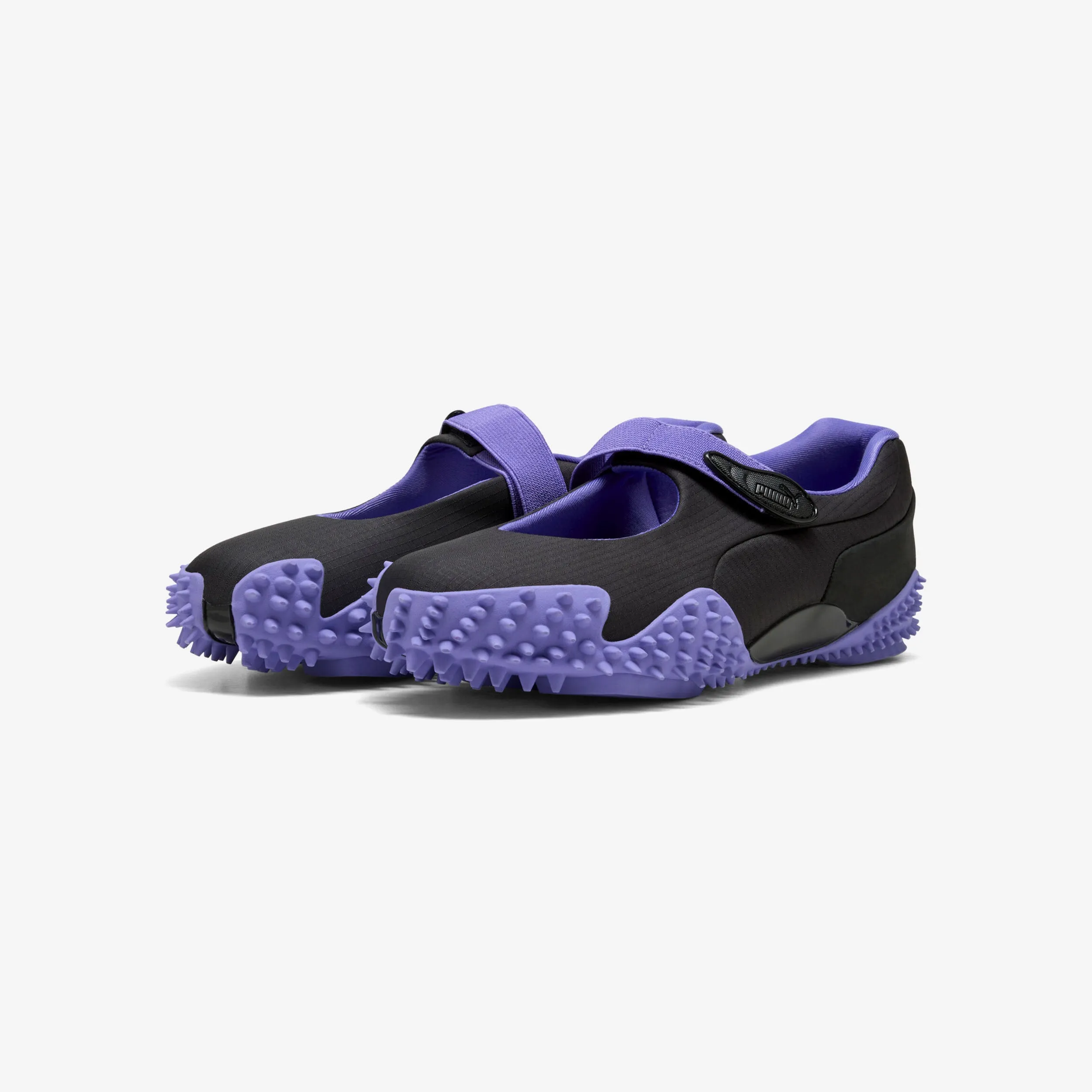 Mostro Fey Launch Perforated Tongue Design