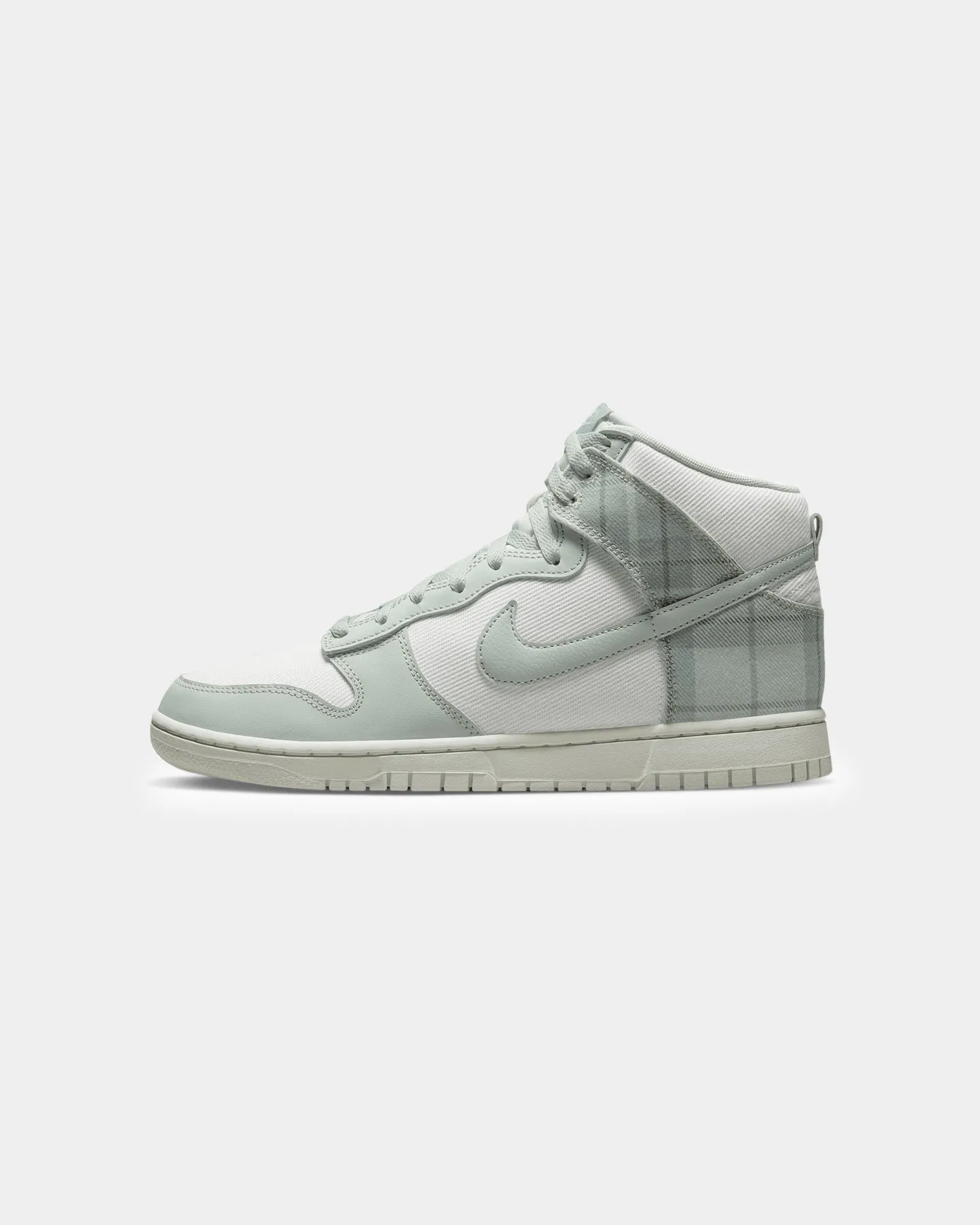 Street Mood Nike Dunk High Retro SE "Plaid" Summit White