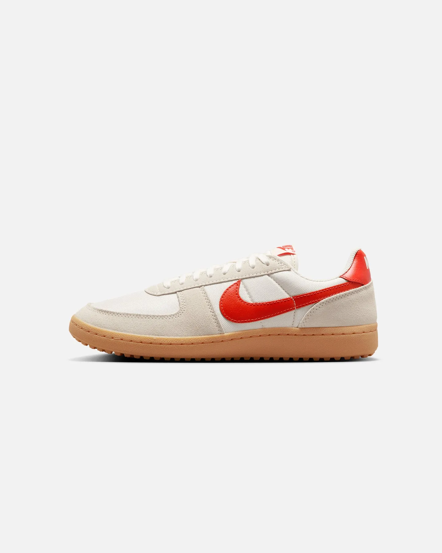 Corner Style Nike Field General Pale Ivory