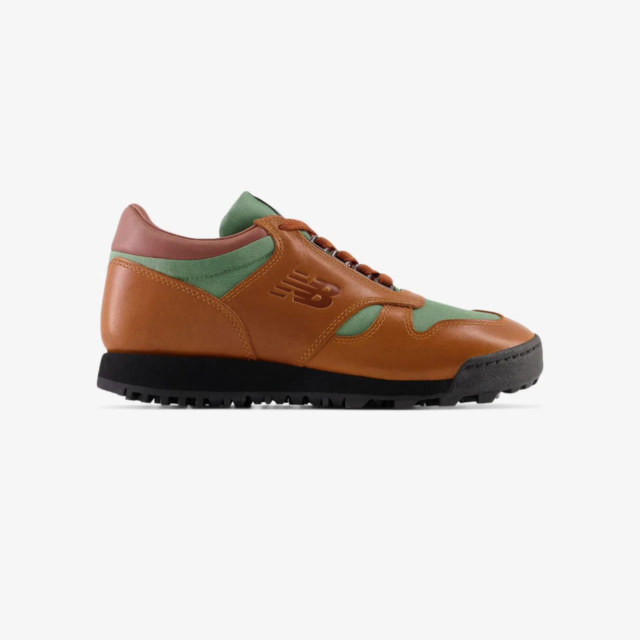 Rainier Boot Low Timeless traction