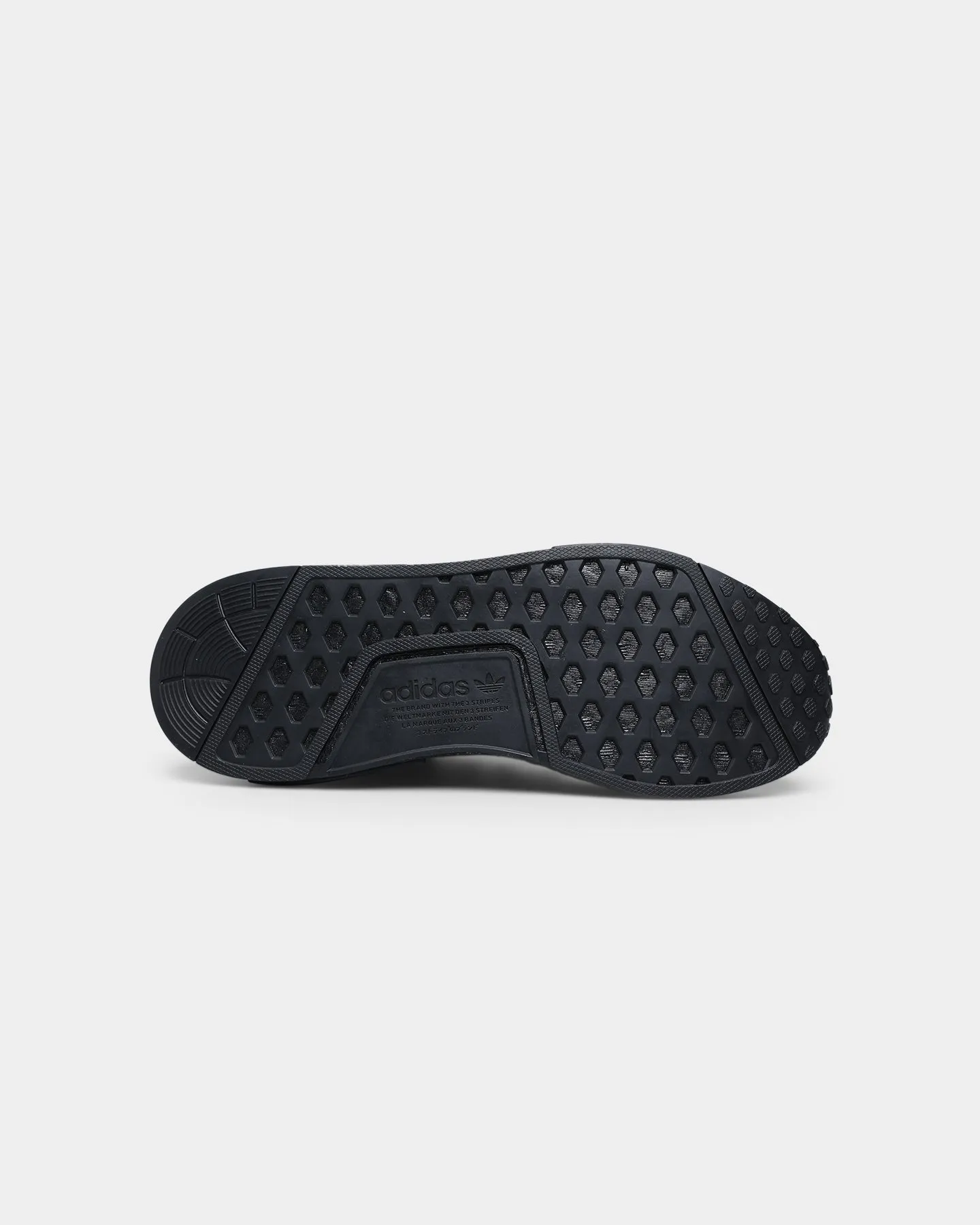 Beach Vibe shape fit Adidas NMD_R1 Primeblue Black/Black/Black