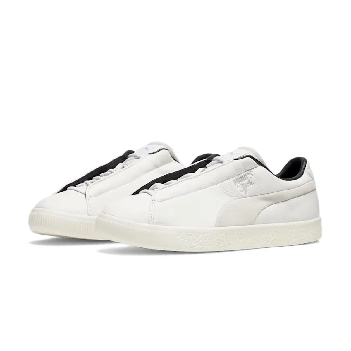 Yoga Base   Nanamica Clyde GORE-TEX 'PUMA White'