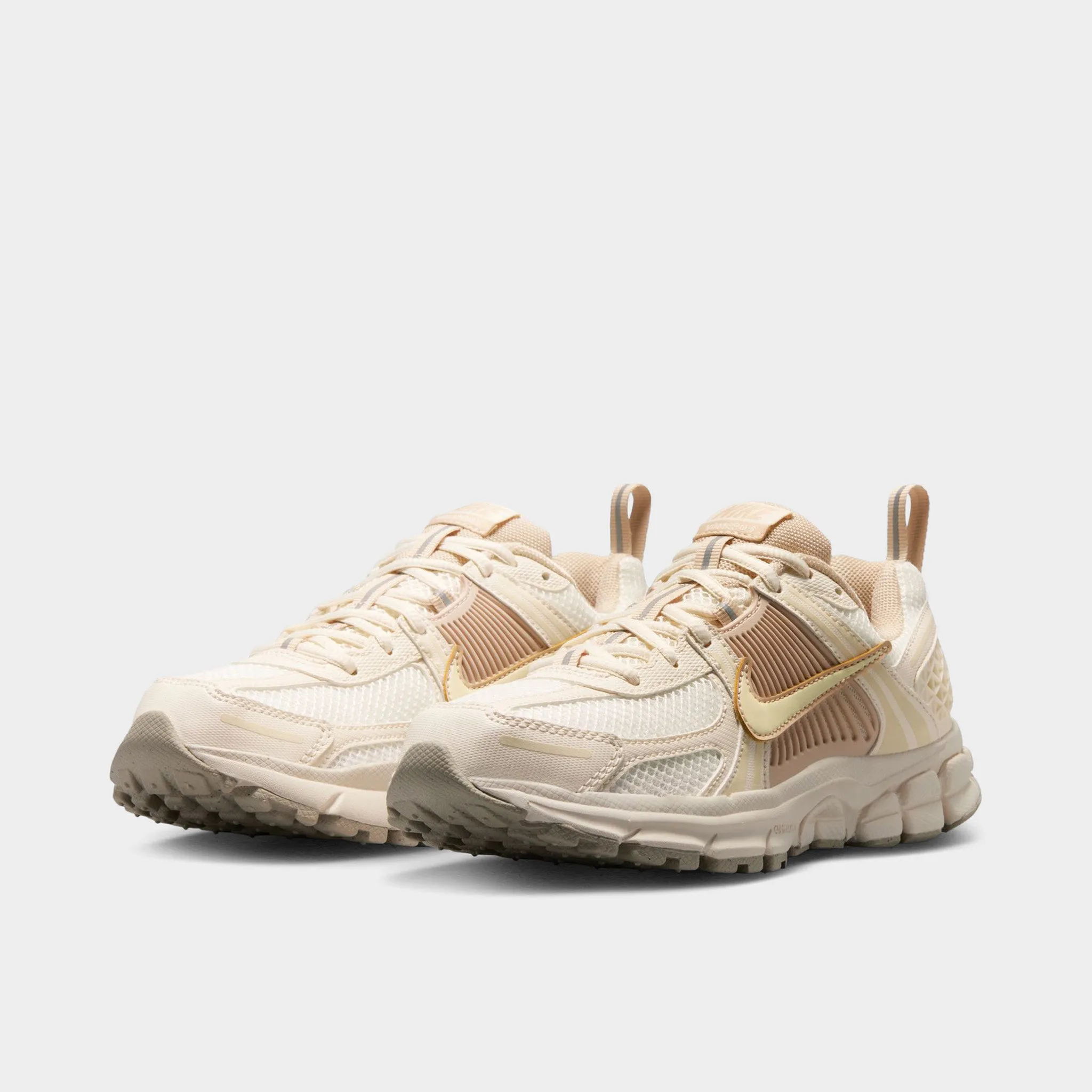 Fast pace Freeze Grip Nike Vomero 5 GS / Pale Ivory