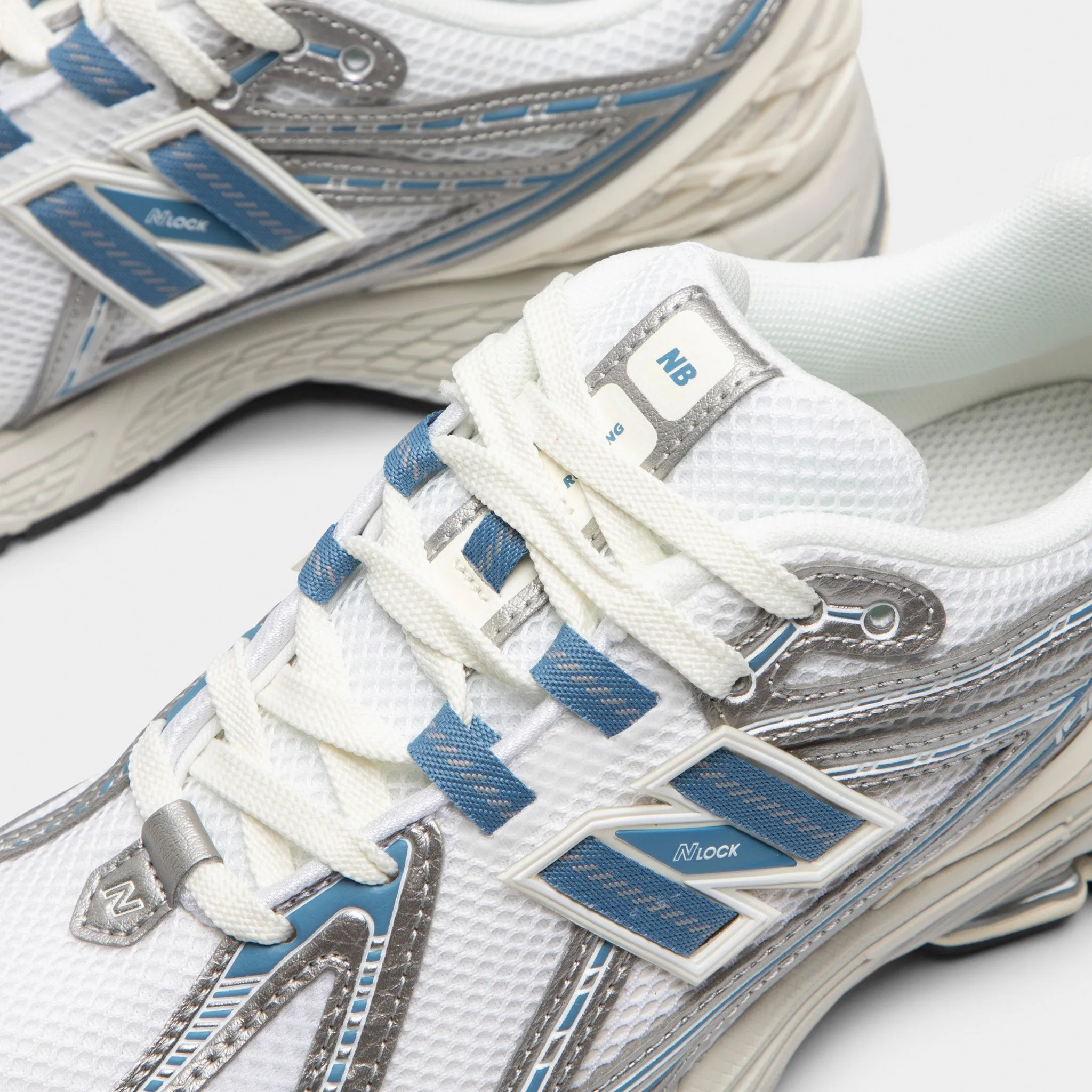 Angel Glow Body Align New Balance 1906R Sea Salt / Blue