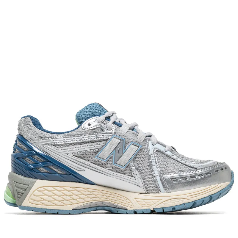 MinimalistDesign New Balance 1906R - Silver Metallic/Still Water