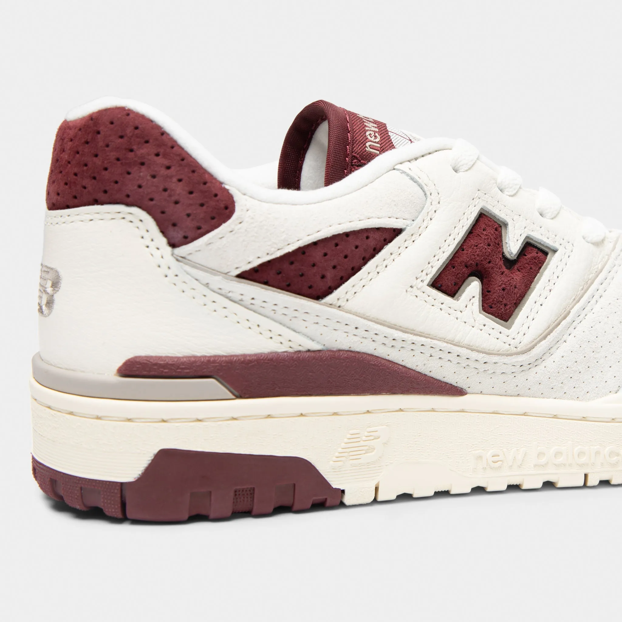 New Balance 550 Sea Salt / Classic Crimson Moisture   Wicking