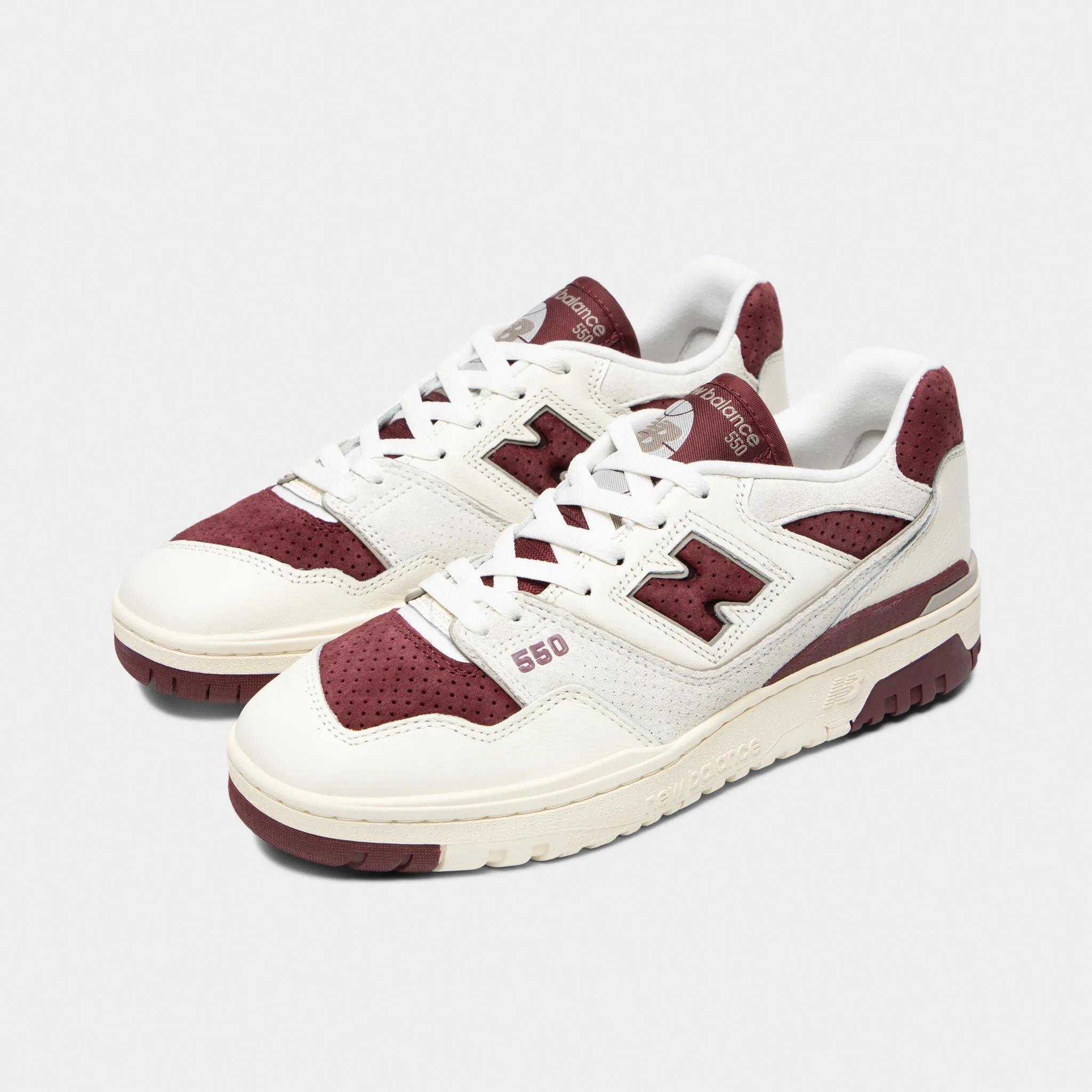 New Balance 550 Sea Salt / Classic Crimson Comfortable fit
