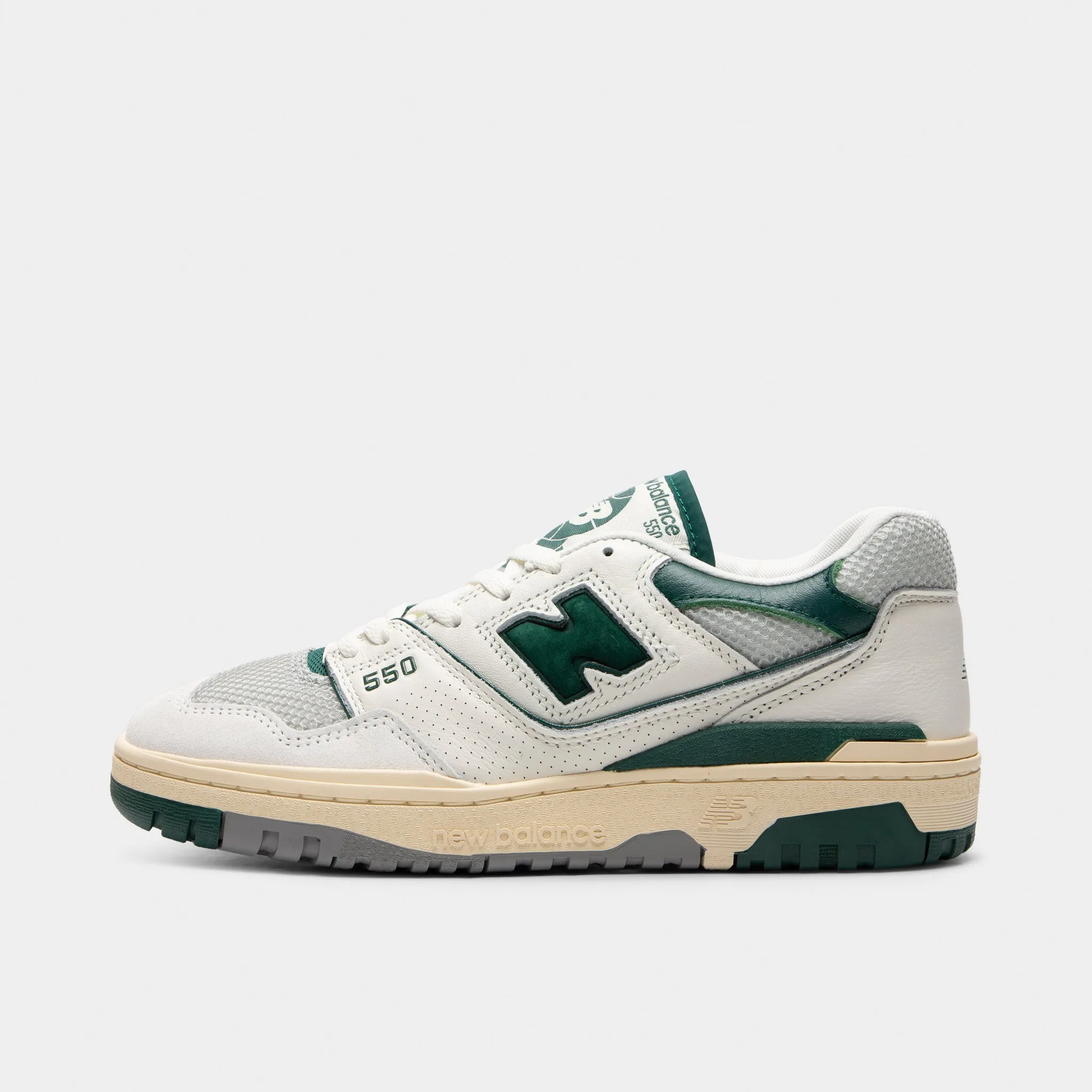 Neo Pop Boho Free New Balance 550 Sea Salt / Marsh Green