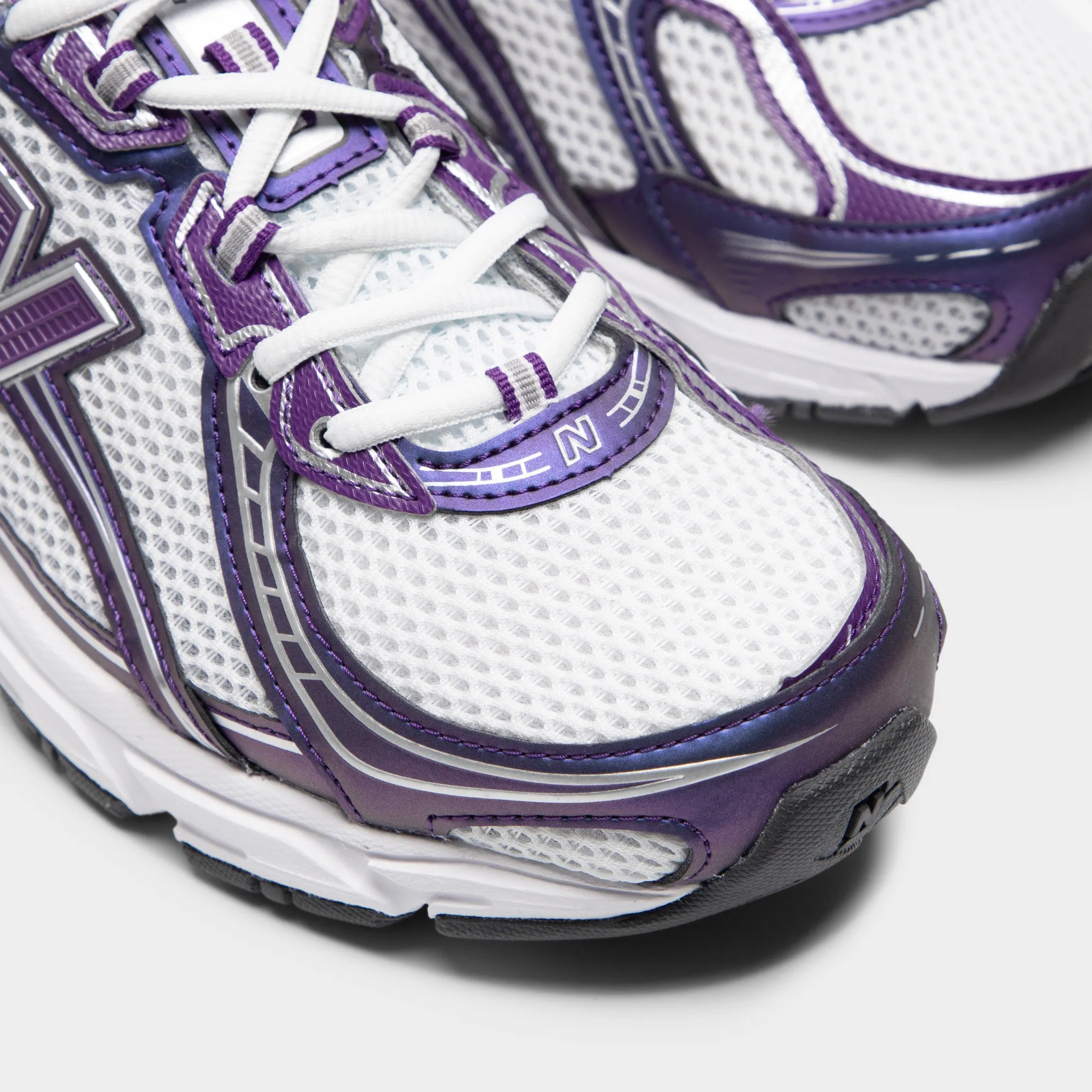 New Balance 740 White / Concord Grape Garden Mood Secure fit