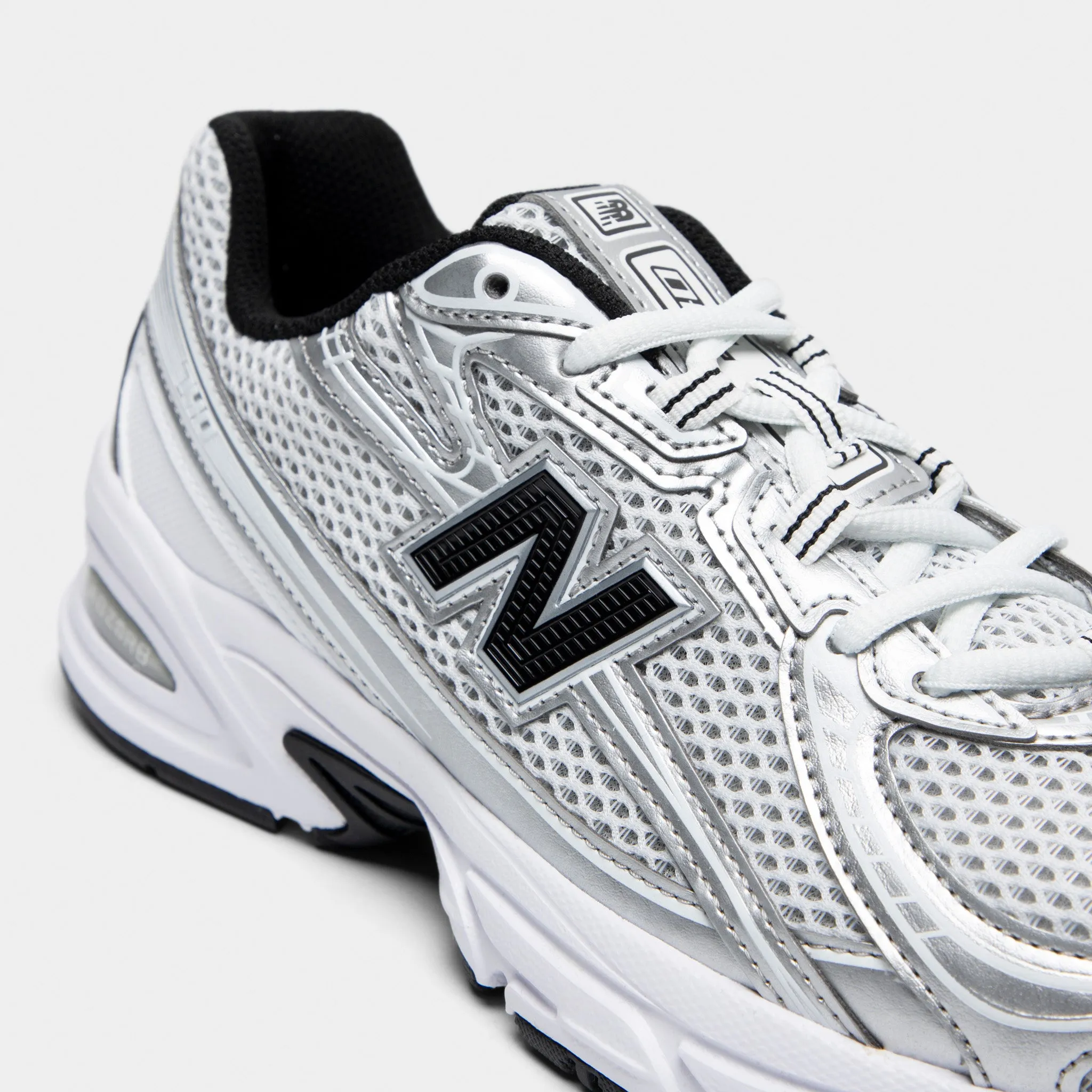 breath easy Work Pace New Balance 740 White / Silver Metallic