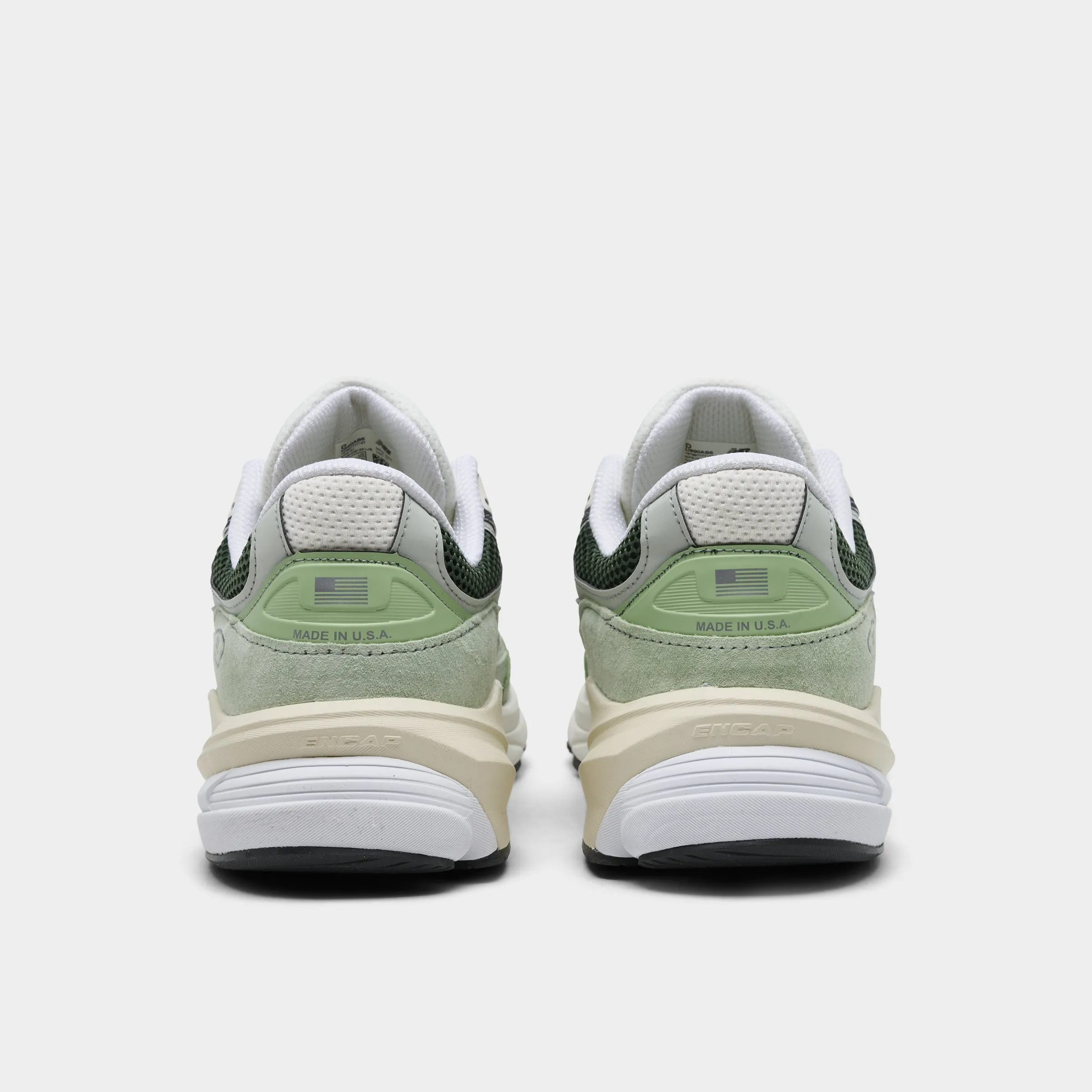 Early Jog Concert Mood New Balance 990v6 MADE in USA Avocado / Natural Mint
