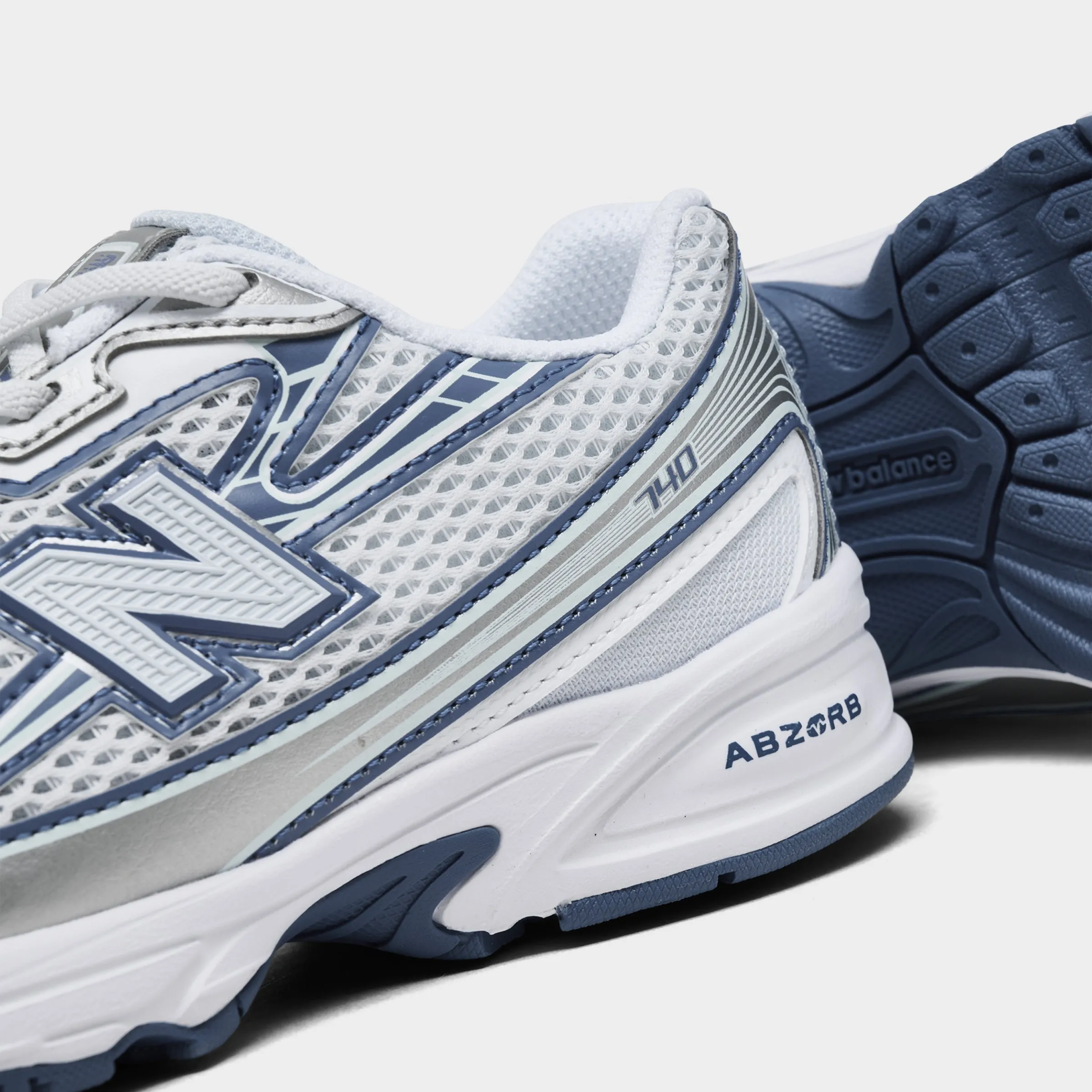 New Balance Children's 740 White / Blue forest walk