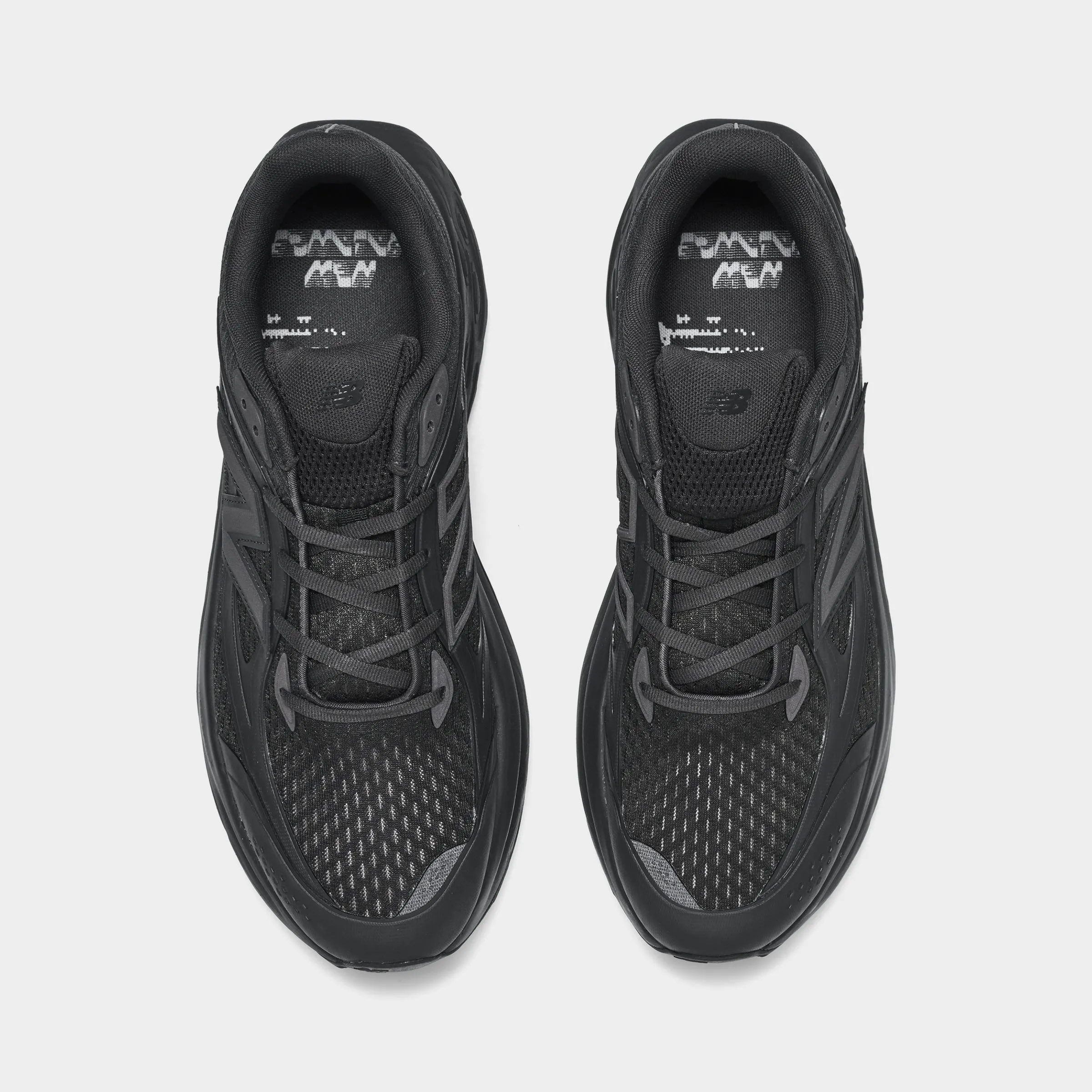 New Balance Fresh Foam Trainer Black / Grey Indoor Friendly