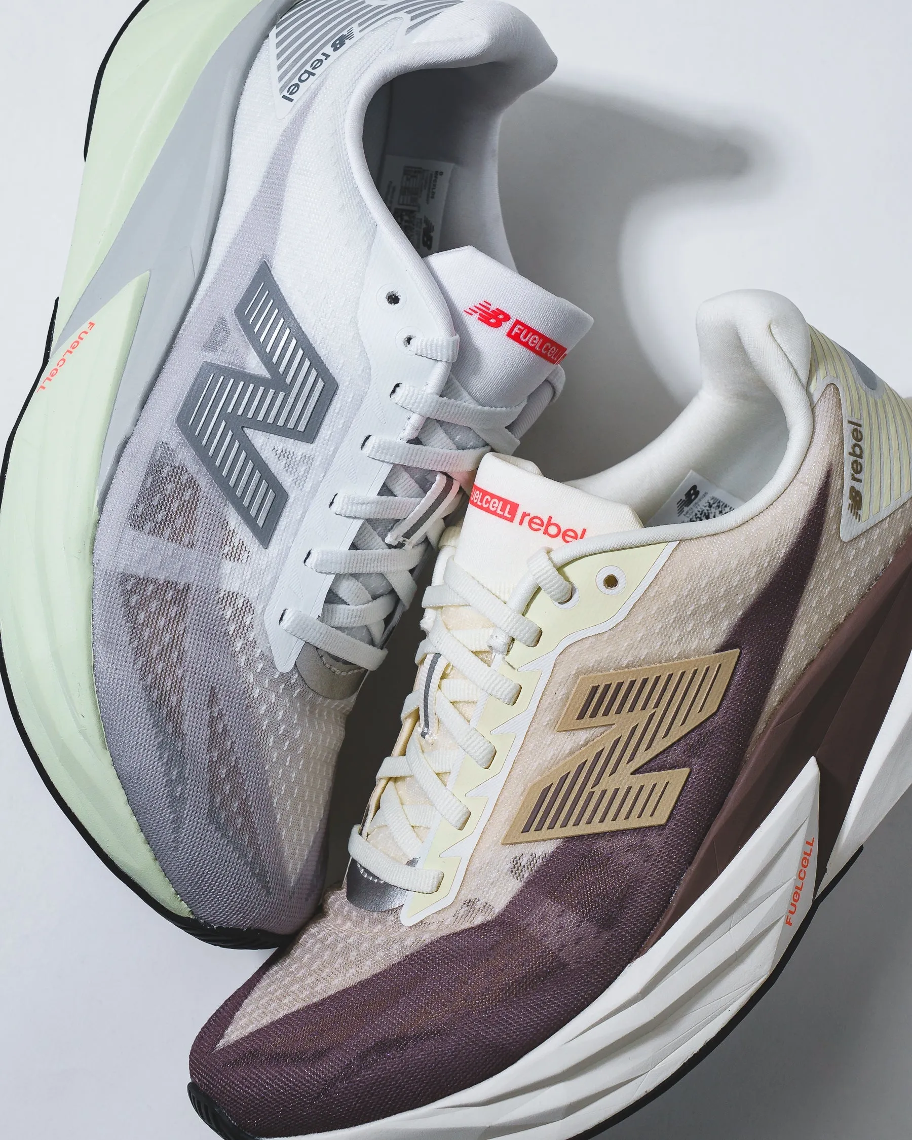 running sock Smooth surface traction New Balance Men FuelCell Rebel v5 Angora Earth Shadow MFCXLY5