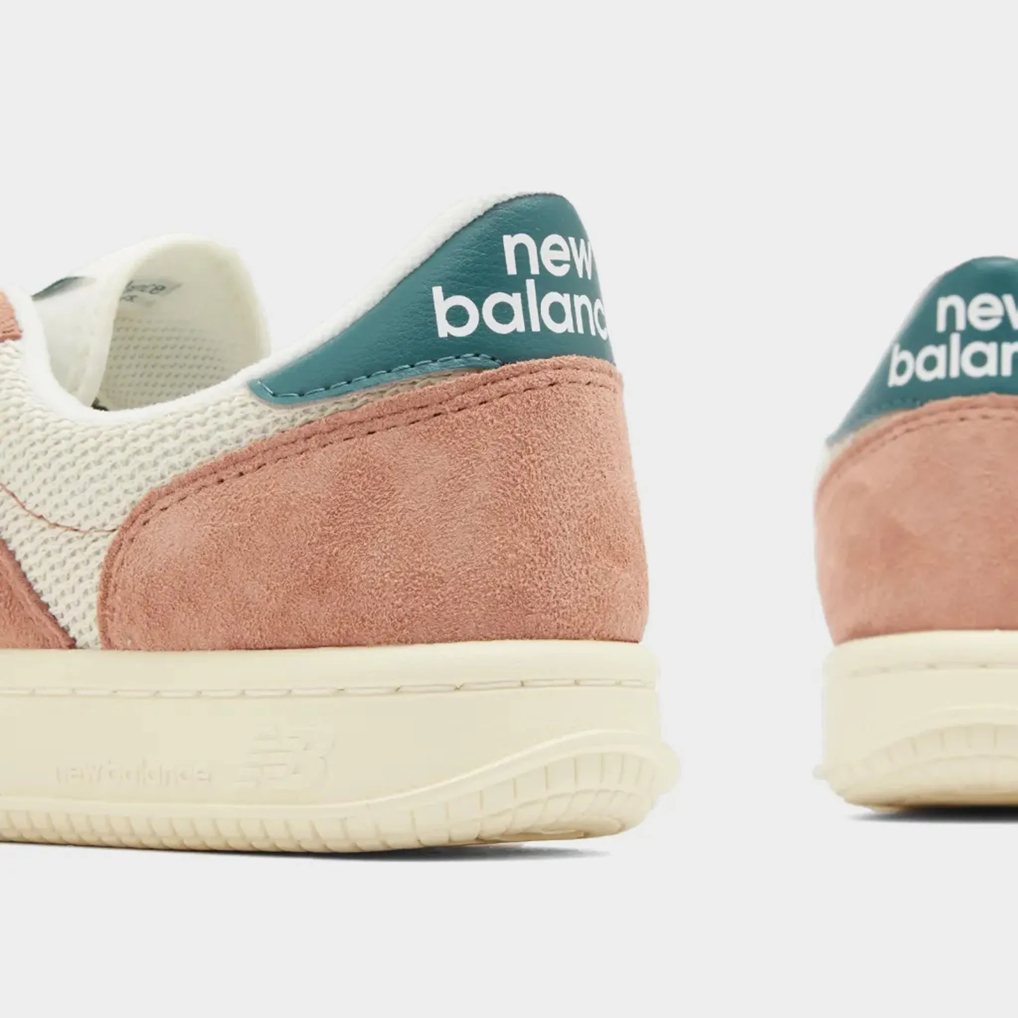 Retro Core Spanish Bold New Balance T500 Brown / Tan - Green