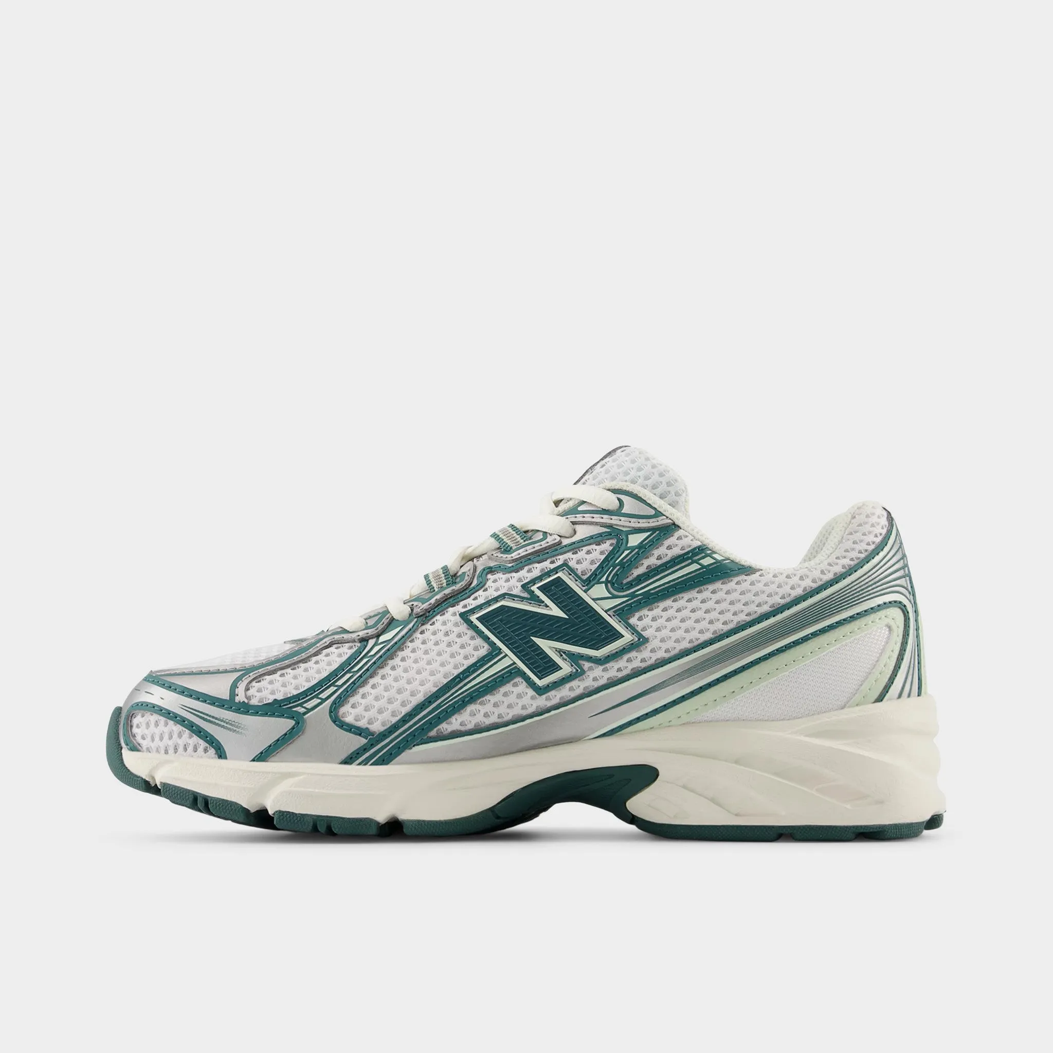 All Day Use New Balance U740 New Spruce White / Marsh Green