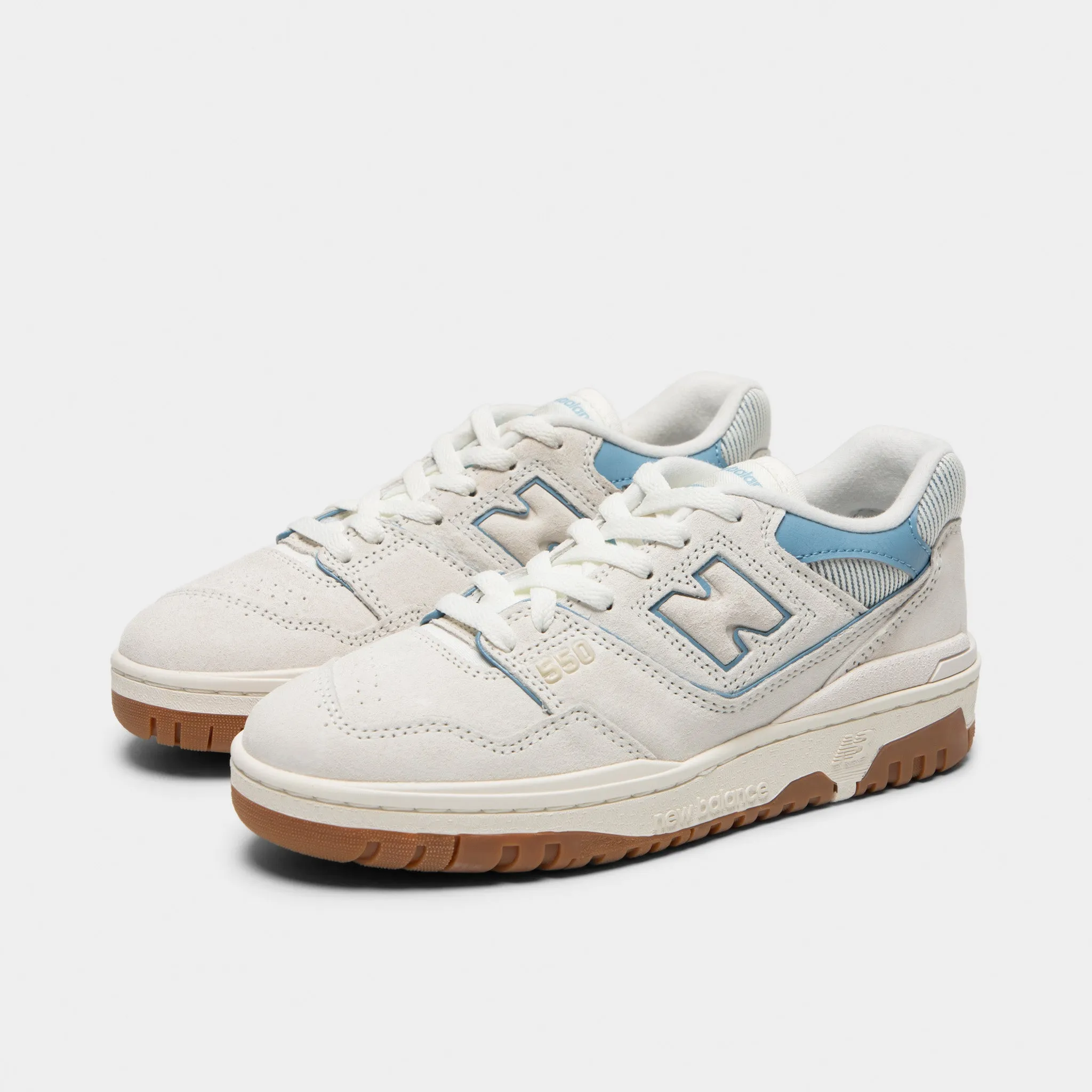 New Balance Women's 550 Sea Salt / Still Water Soft Grip