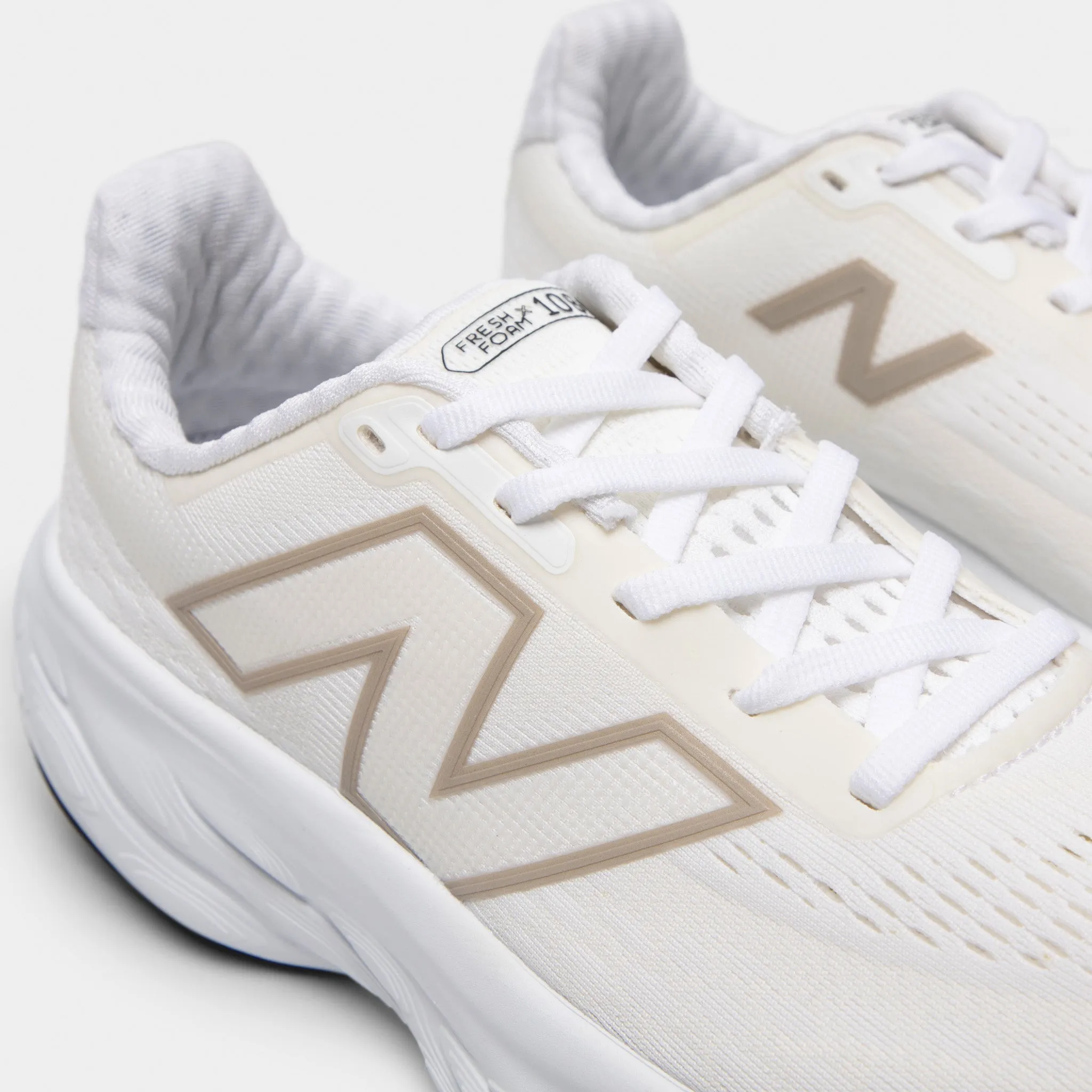New Balance Women's Fresh Foam x 1080v14 White / Metallic Gold Tide Hike Running Comfort