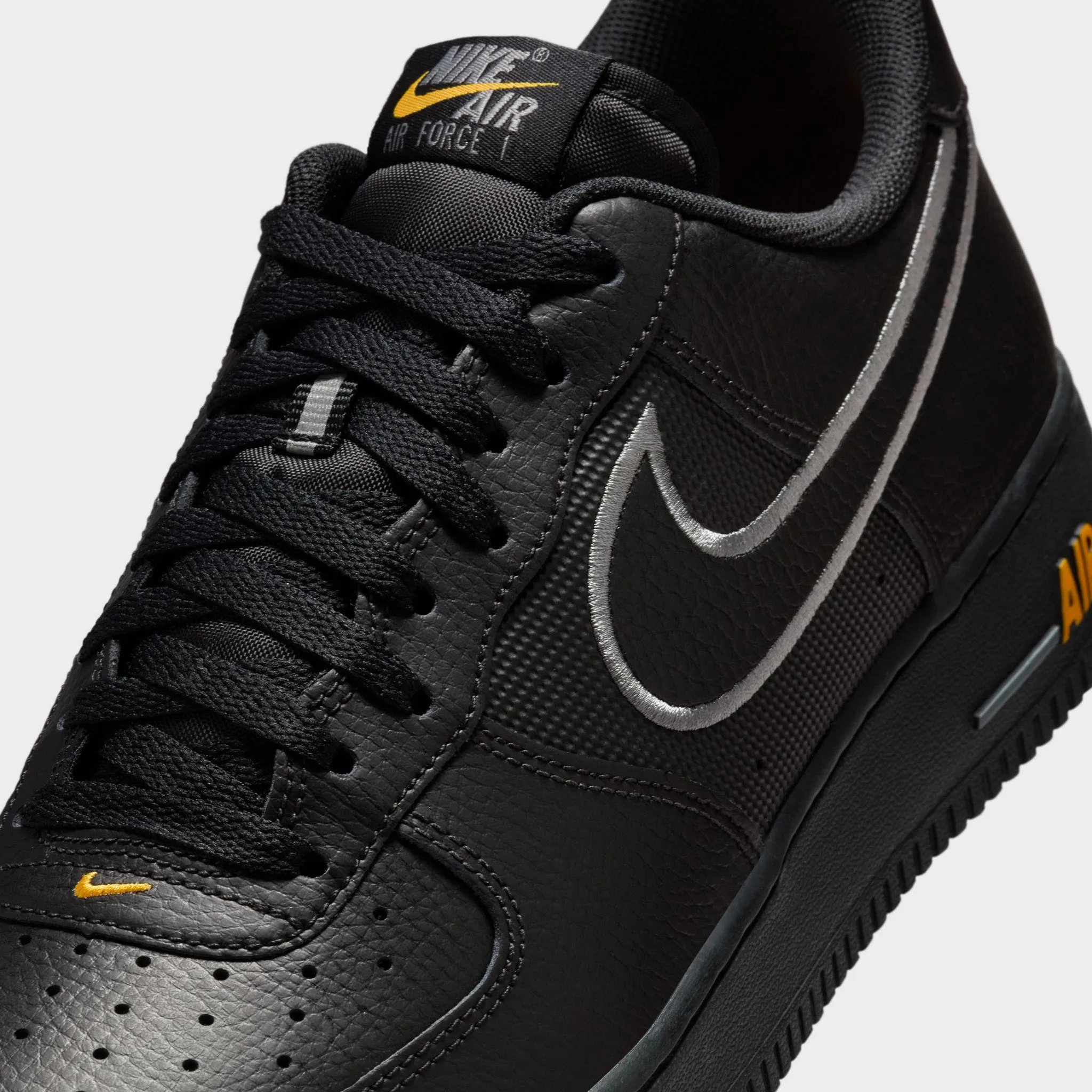 Clear Run Nike Air Force 1 '07 Black / Cool Grey - Sundial