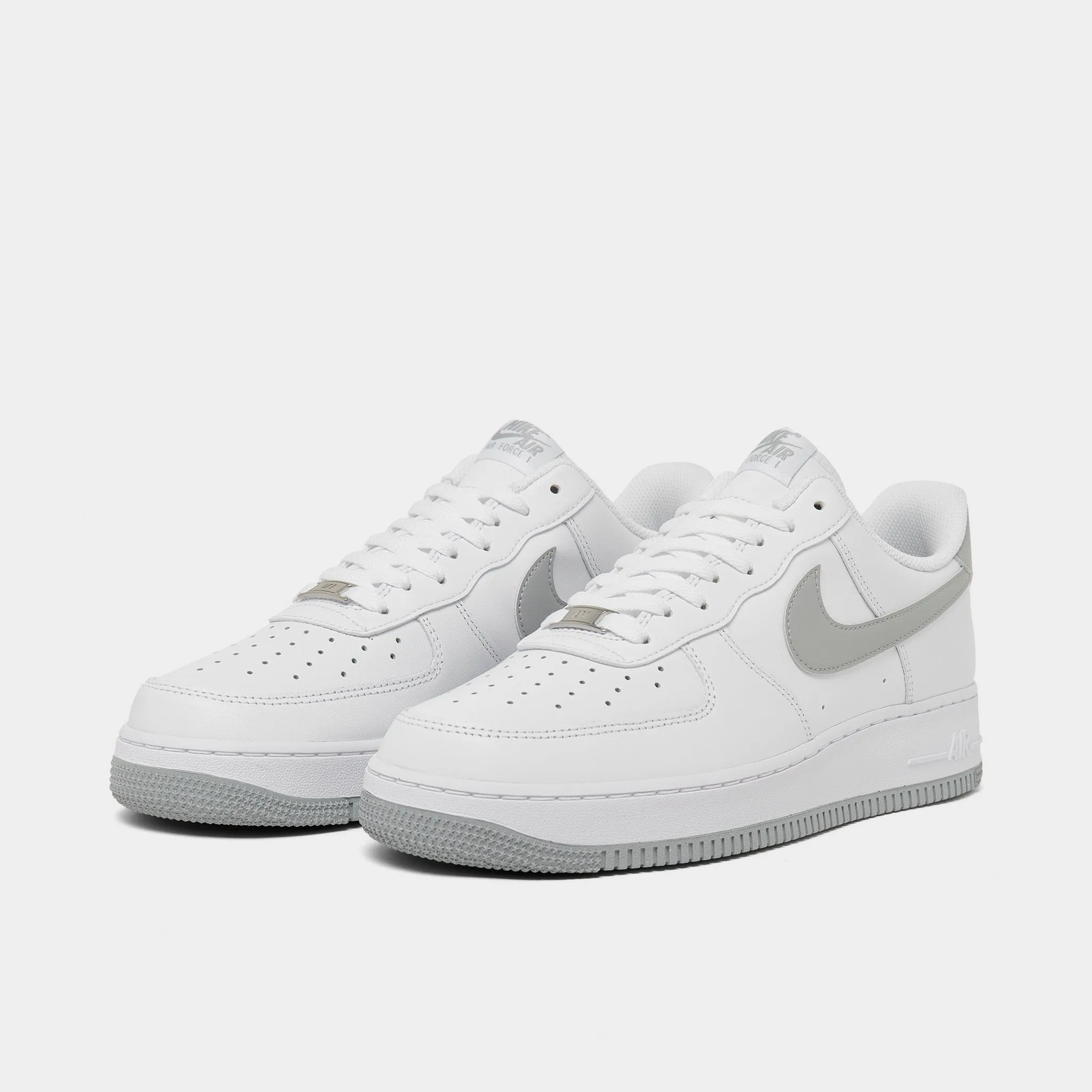 Nike Air Force 1 '07 ESS White / Light Smoke Grey - White Good Traction Relax Walk