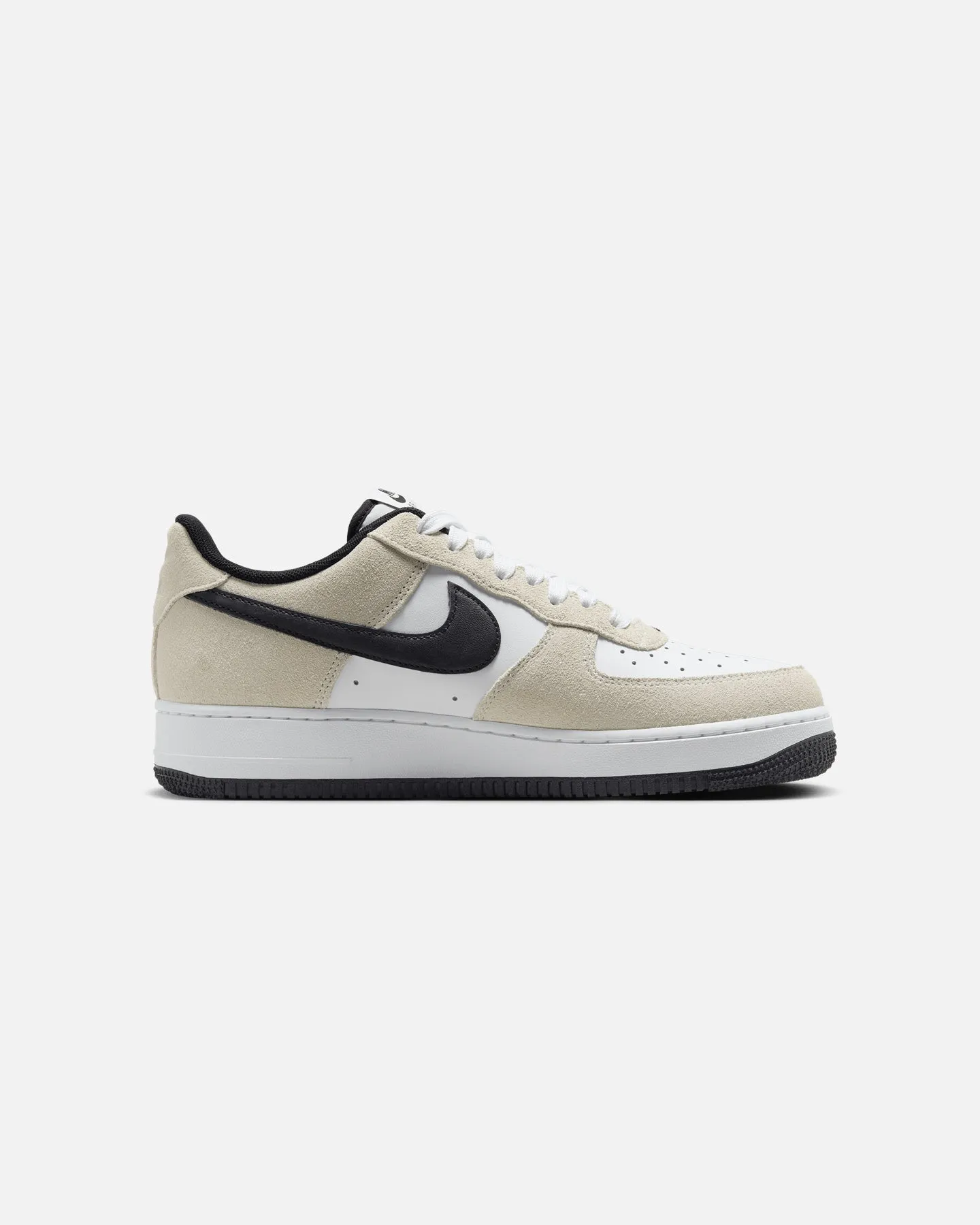 Toe Protection Desert Run Nike Air Force 1 '07 LV8 White/White-Black