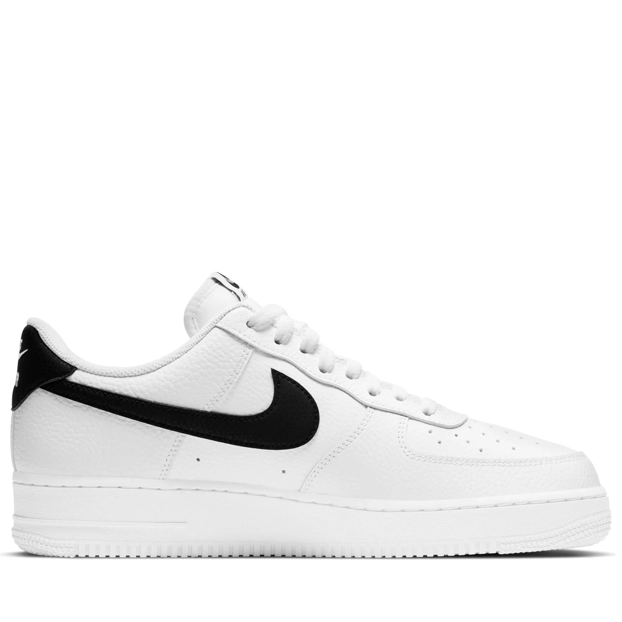 Dynamic Sole Workout Routine Nike Air Force 1 '07 - White/Black