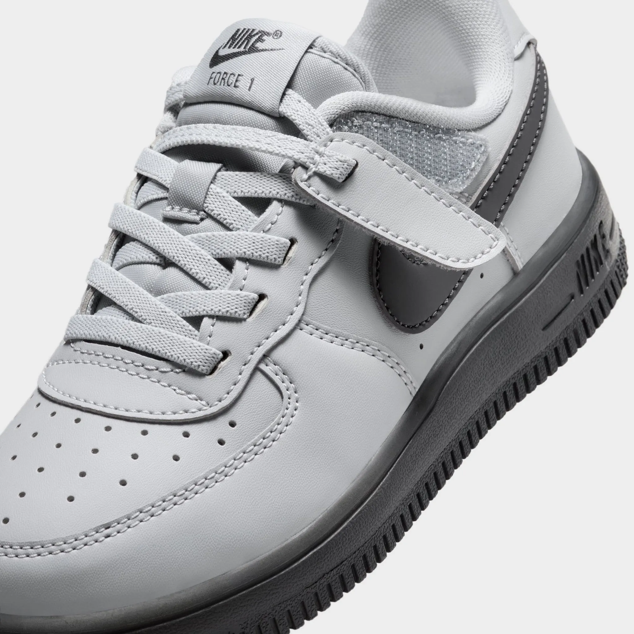 Quick Jog Fresh Look Nike Air Force 1 Low Easyon PS Wolf Grey / Dark Smoke Grey