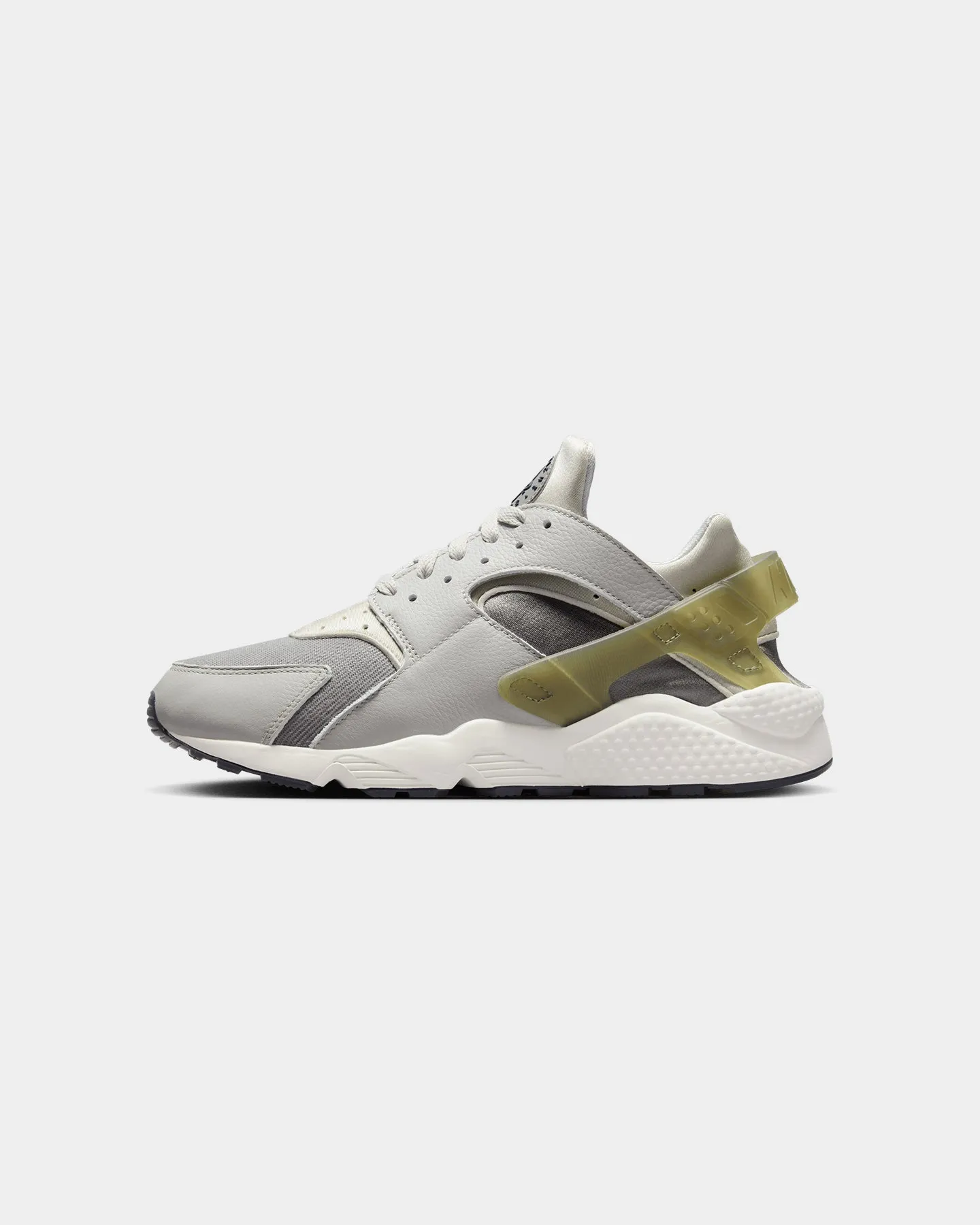 Silent Walk Nike Air Huarache Light Iron Ore