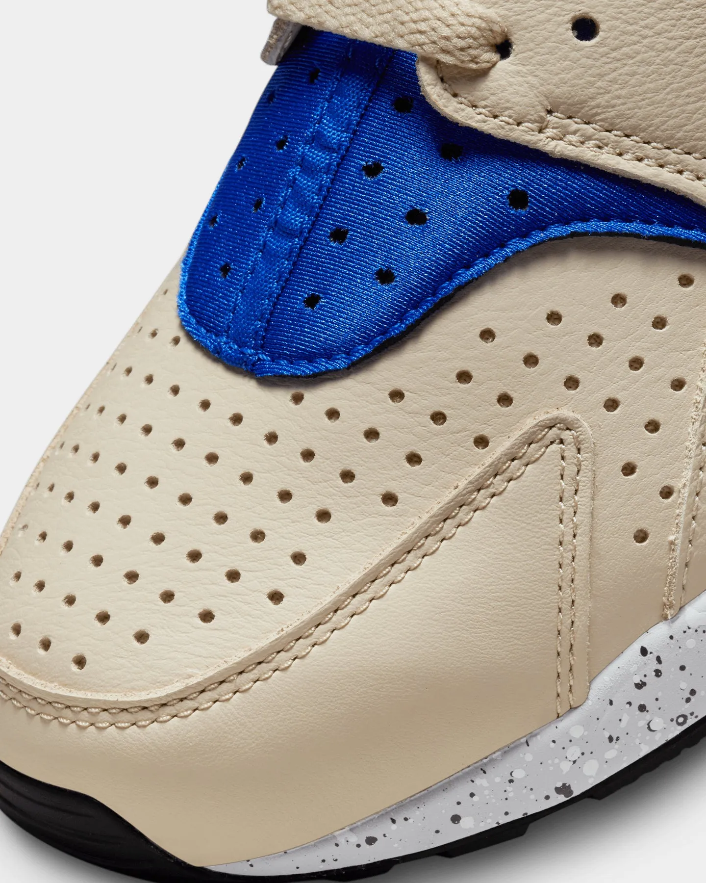 Nike Air Huarache Rattan/Hyper Royal/Bright Mandarin Matte Base Pool Time