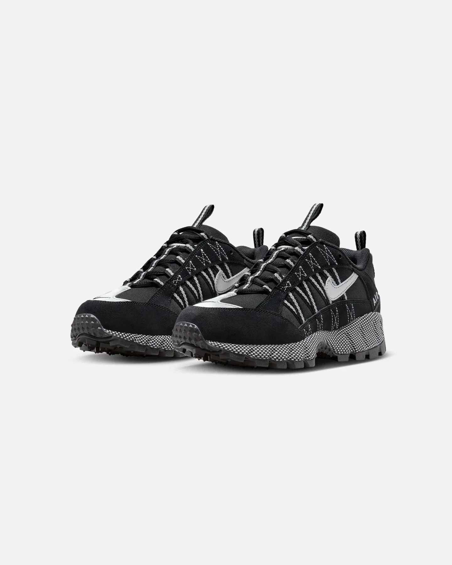 Mid-top afternoon Nike Air Humara "Oreo" Black/Metallic