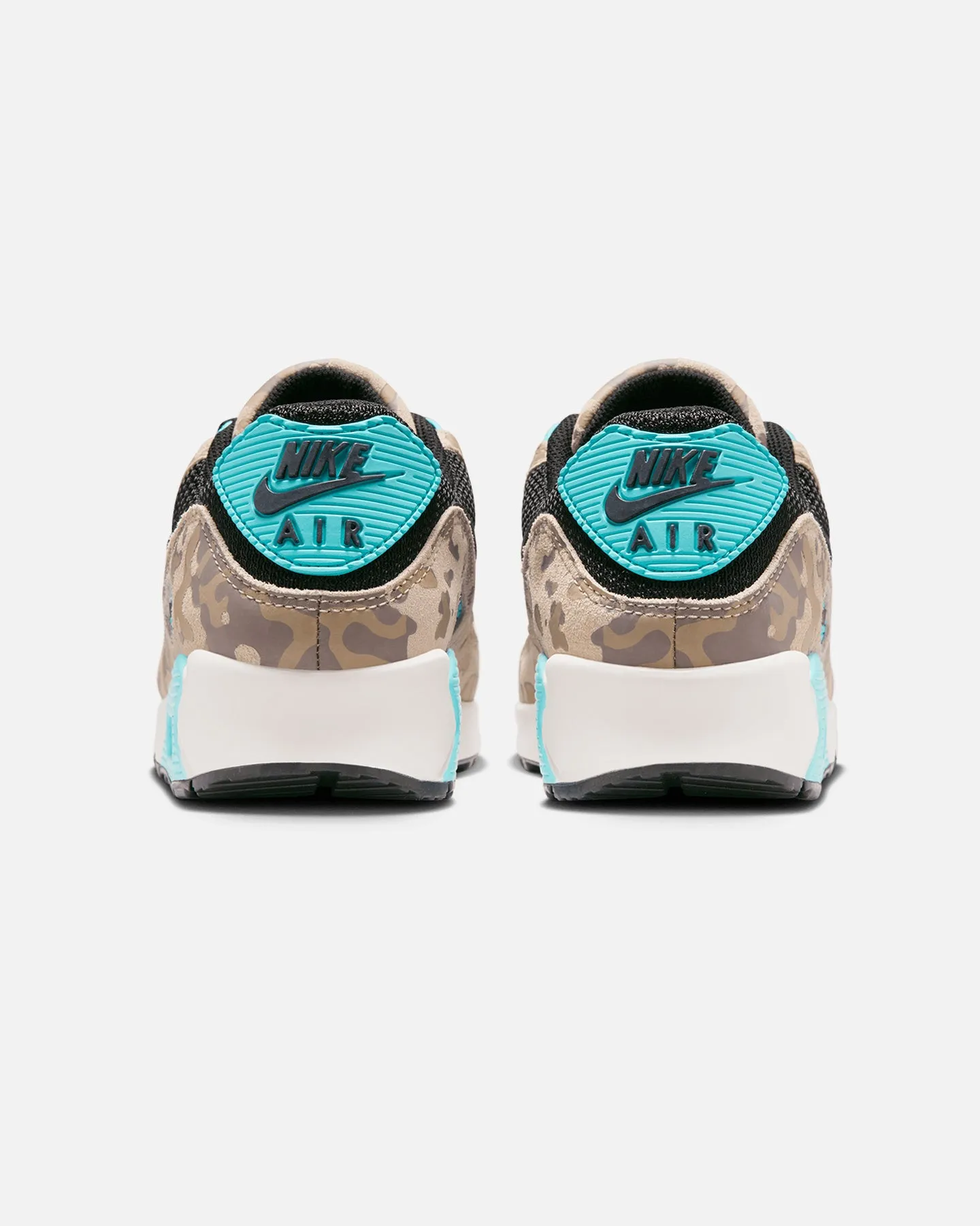 Nike Air Max 90 Premium "Camo" Sanddrift/Black-Aurora Green Formal Mode Game Fit