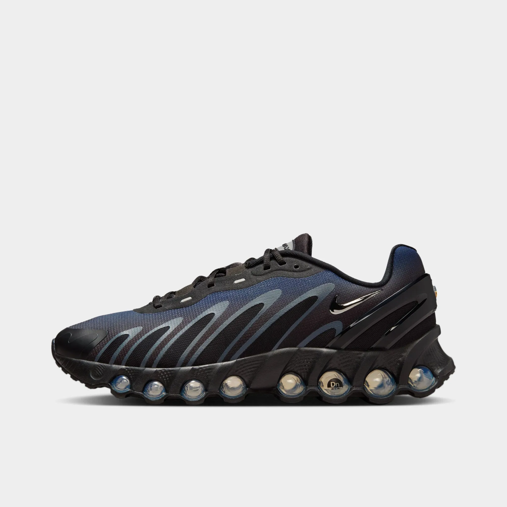 Nike Air Max DN 8 Black / Metallic Silver - Thunder Blue Street Mood