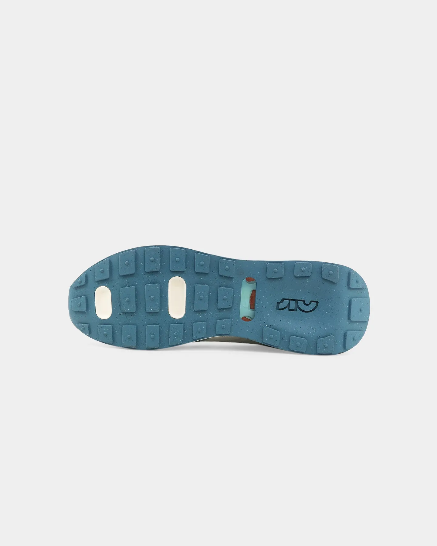 Nike Air Max Pre-Day SE Wolf Grey/Sail Year long Good Traction