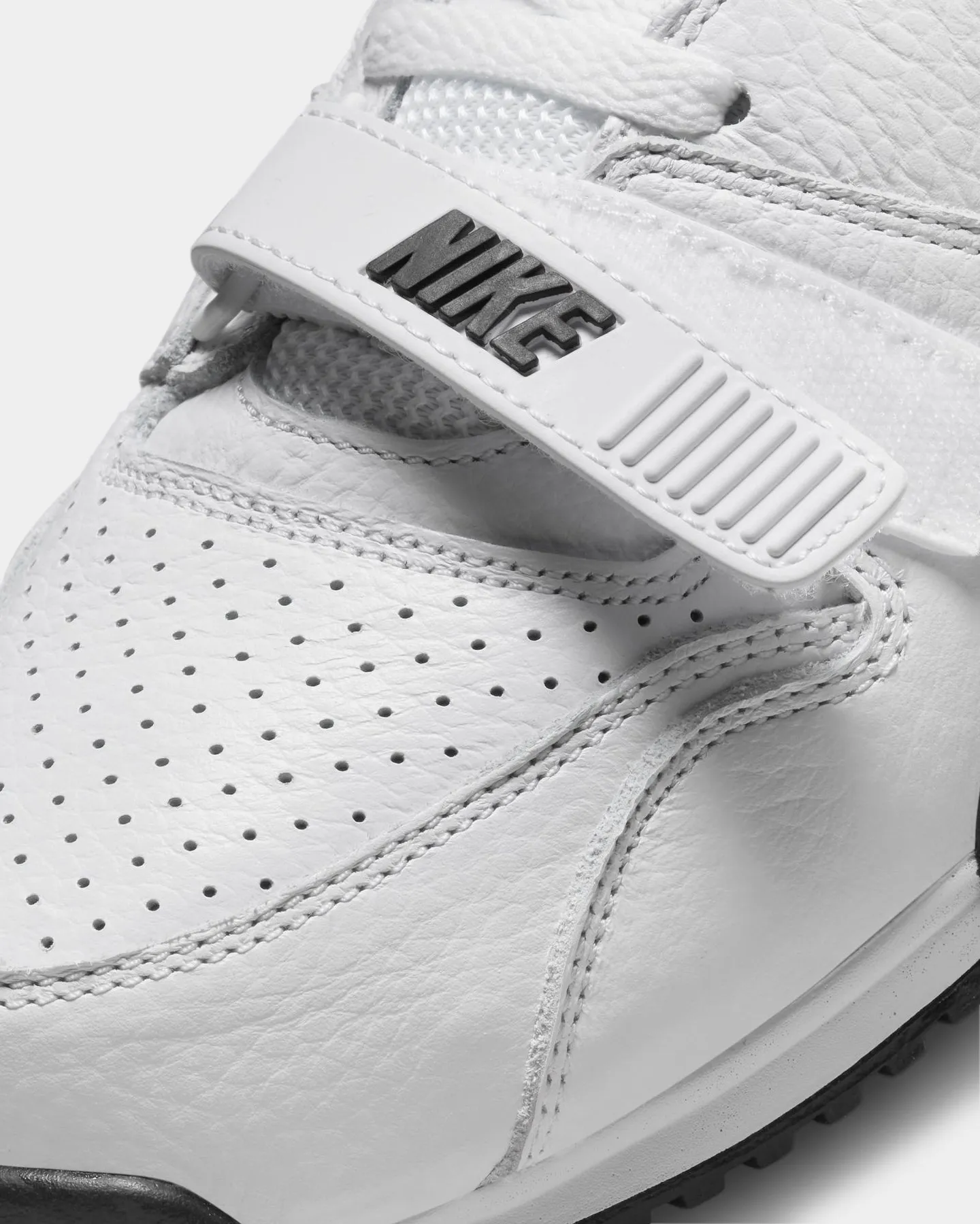 Retro Core Nike Air Trainer 1 White/Black