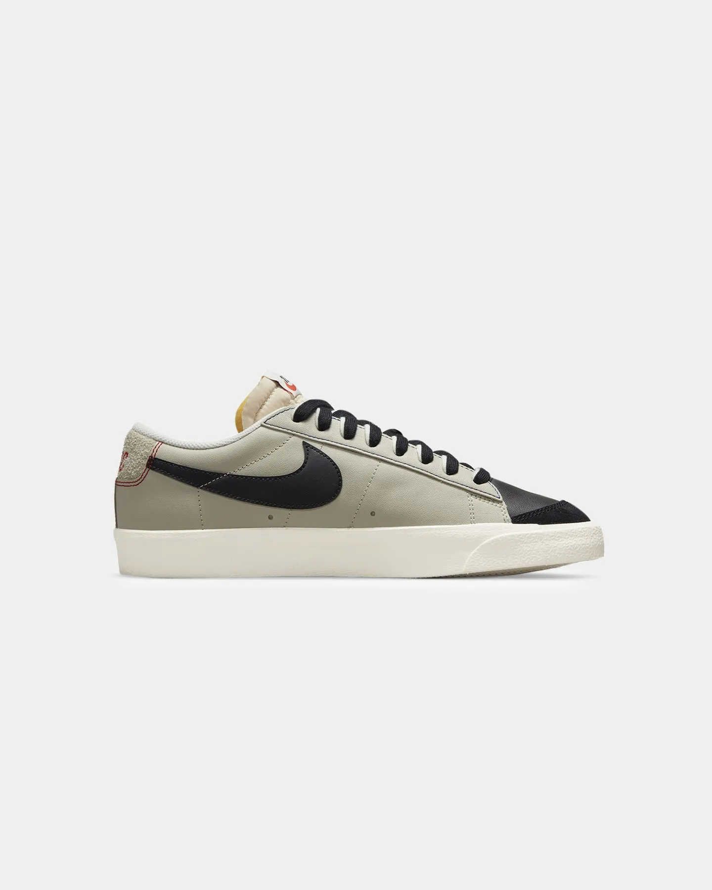 Nike Blazer Low '77 PRM Black/Deep Royal Stone Grip
