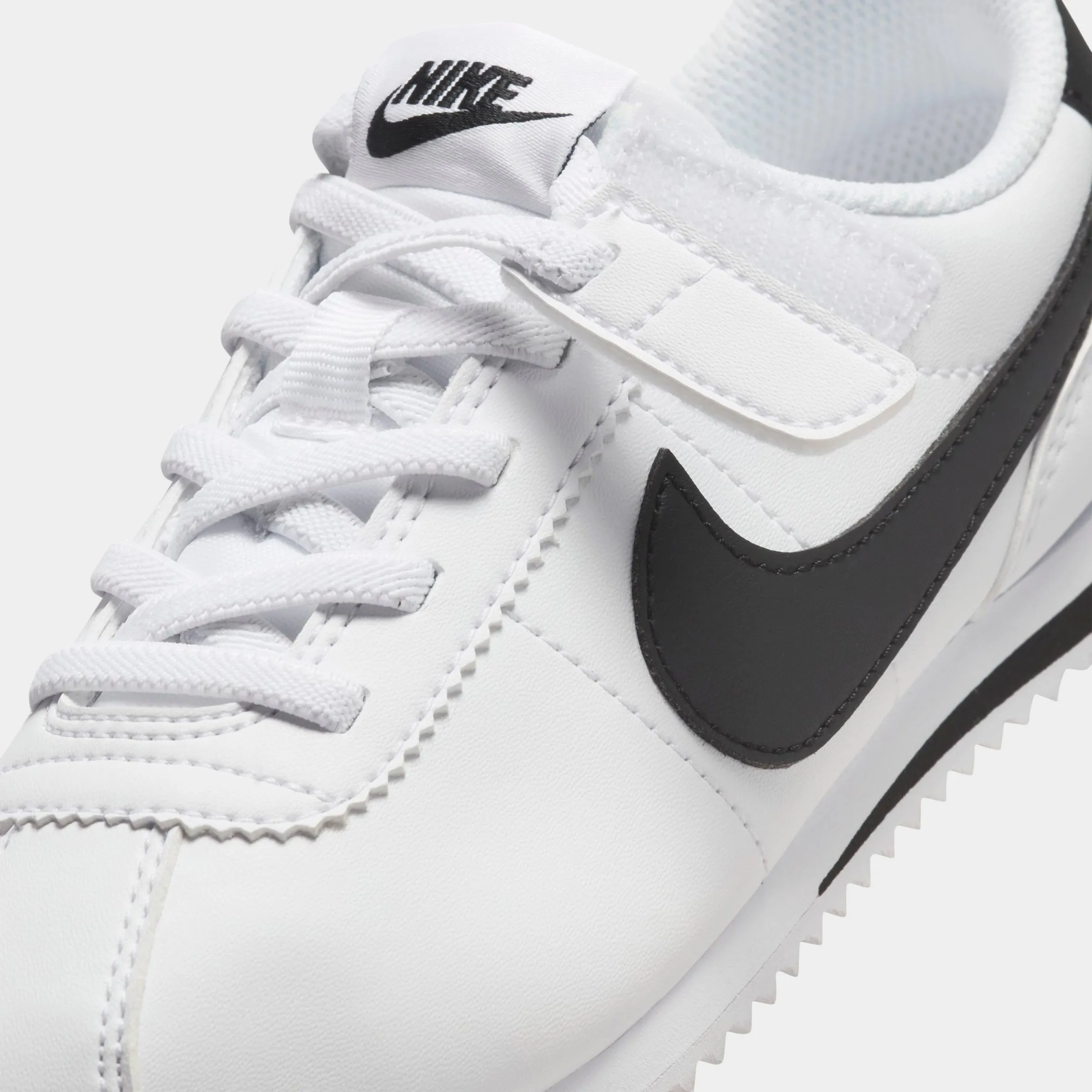 Neo Pop Nike Cortez Easyon PS White / Black