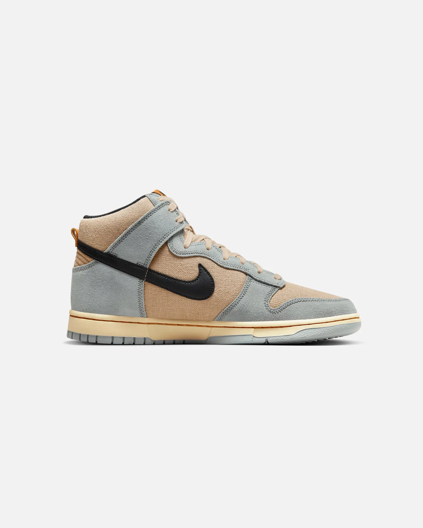 Carry Easy Season Ease Nike Dunk Hi Retro SE "Hemp Hoops" Grain/Black