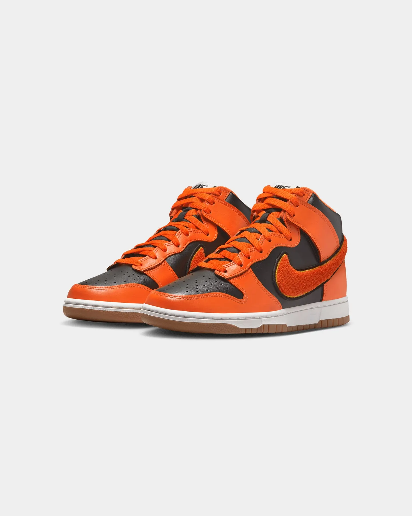 Comfort support Nike Dunk Hi Retro University "Chenille Swoosh" Black/Safety Orange