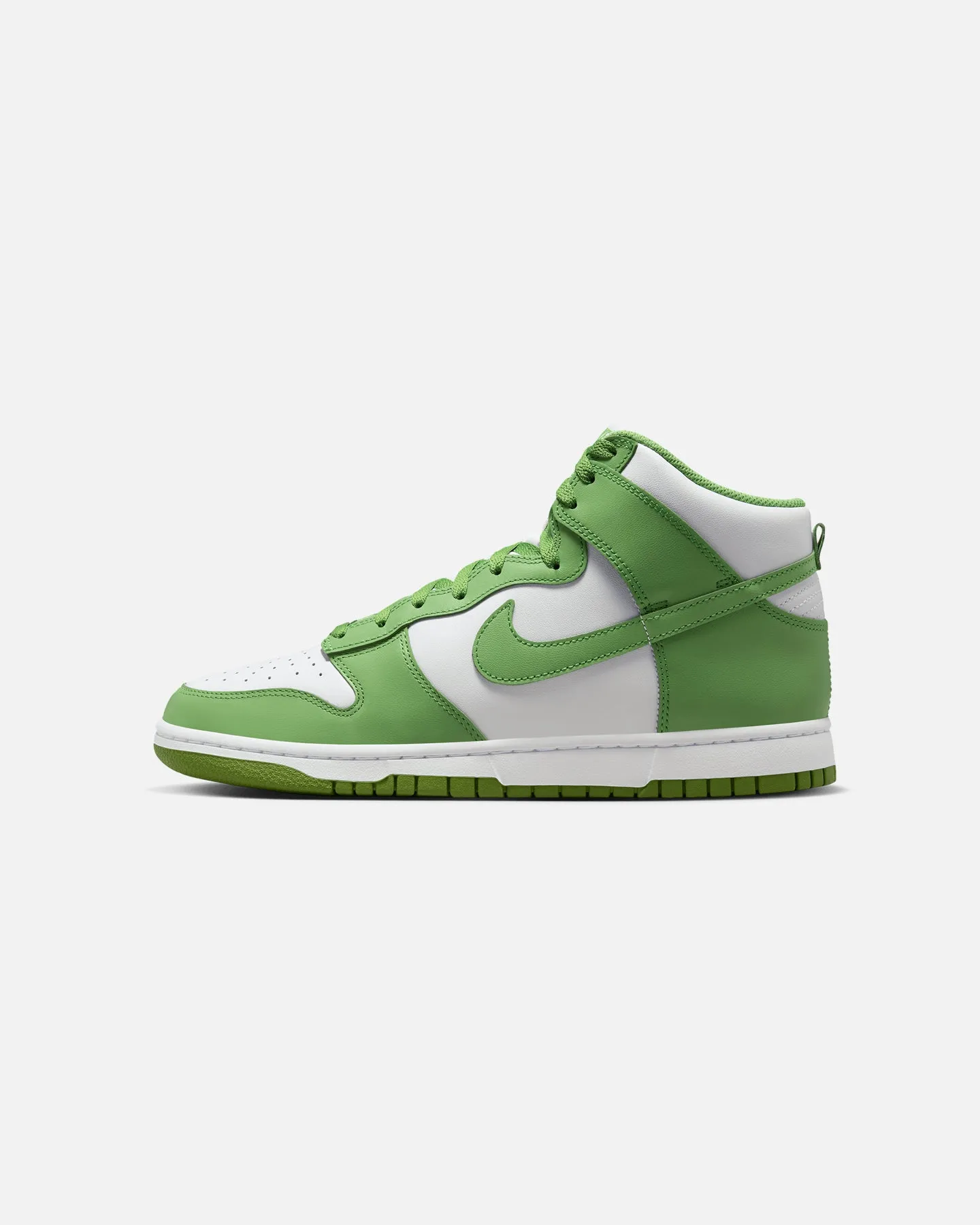 Trendy Nike Dunk High Retro "Chlorophyll" White/Chlorophyll