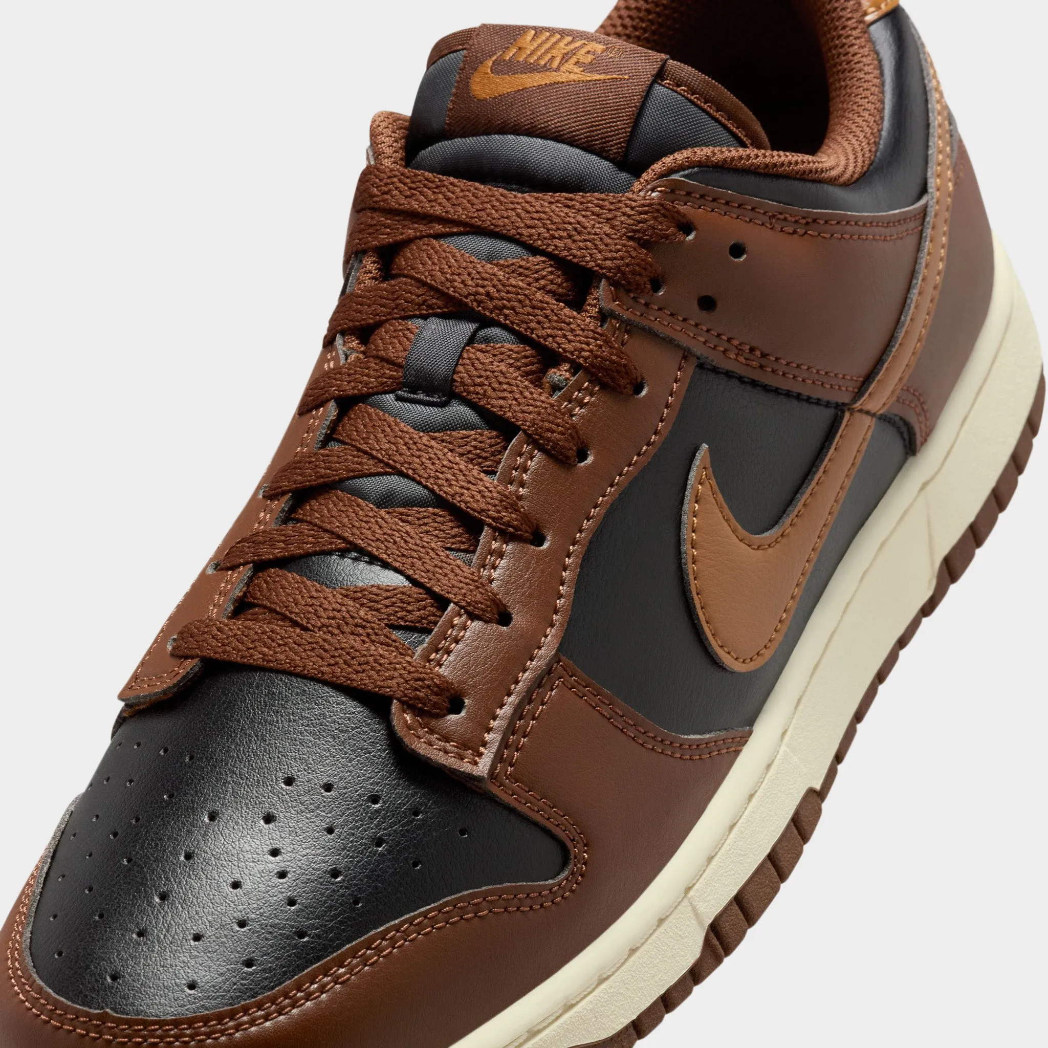 Ocean Edge Nike Dunk Low Black / British Tan - Cacao Wow