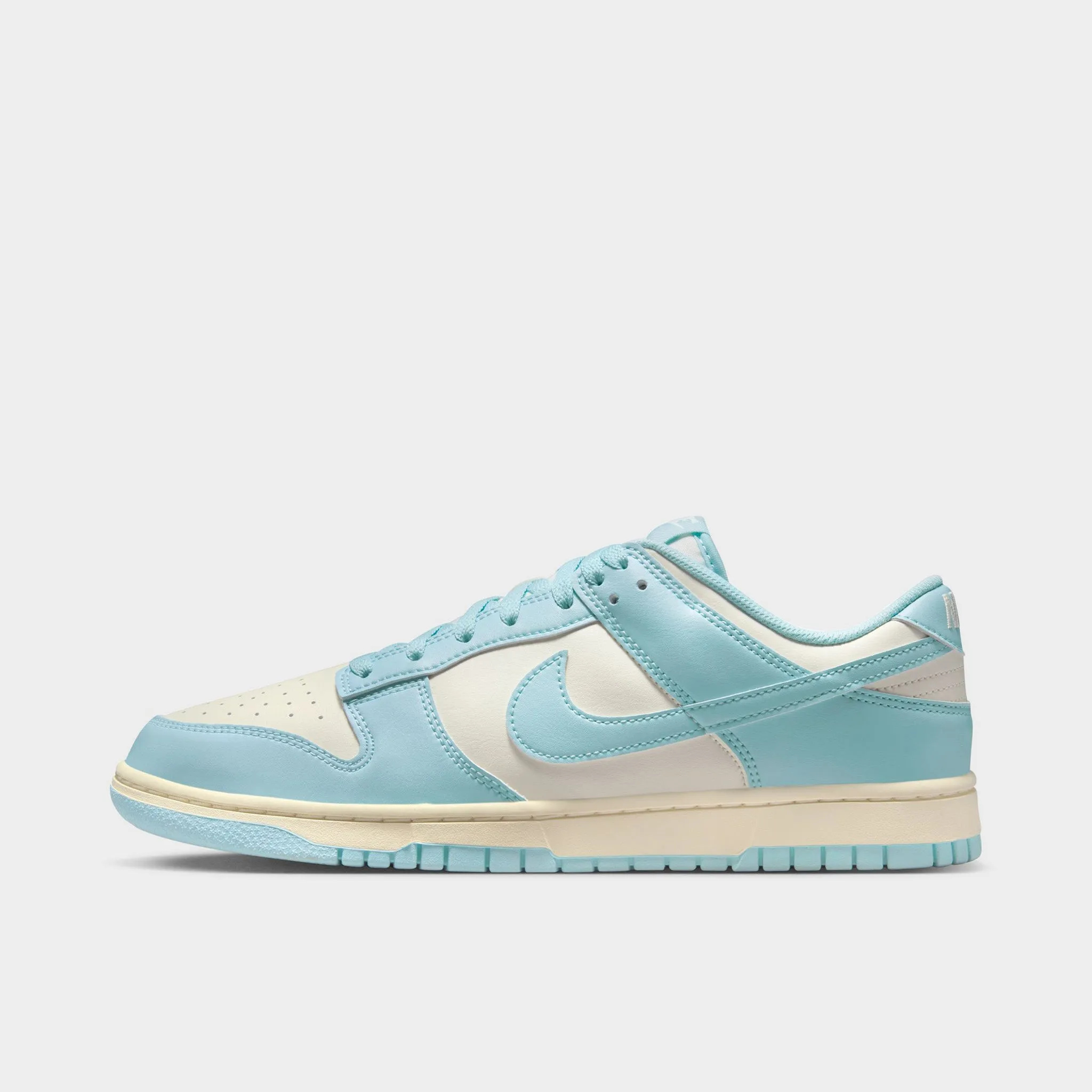 Wide Base Agile Fit Nike Dunk Low Retro Pale Ivory / Glacier Blue