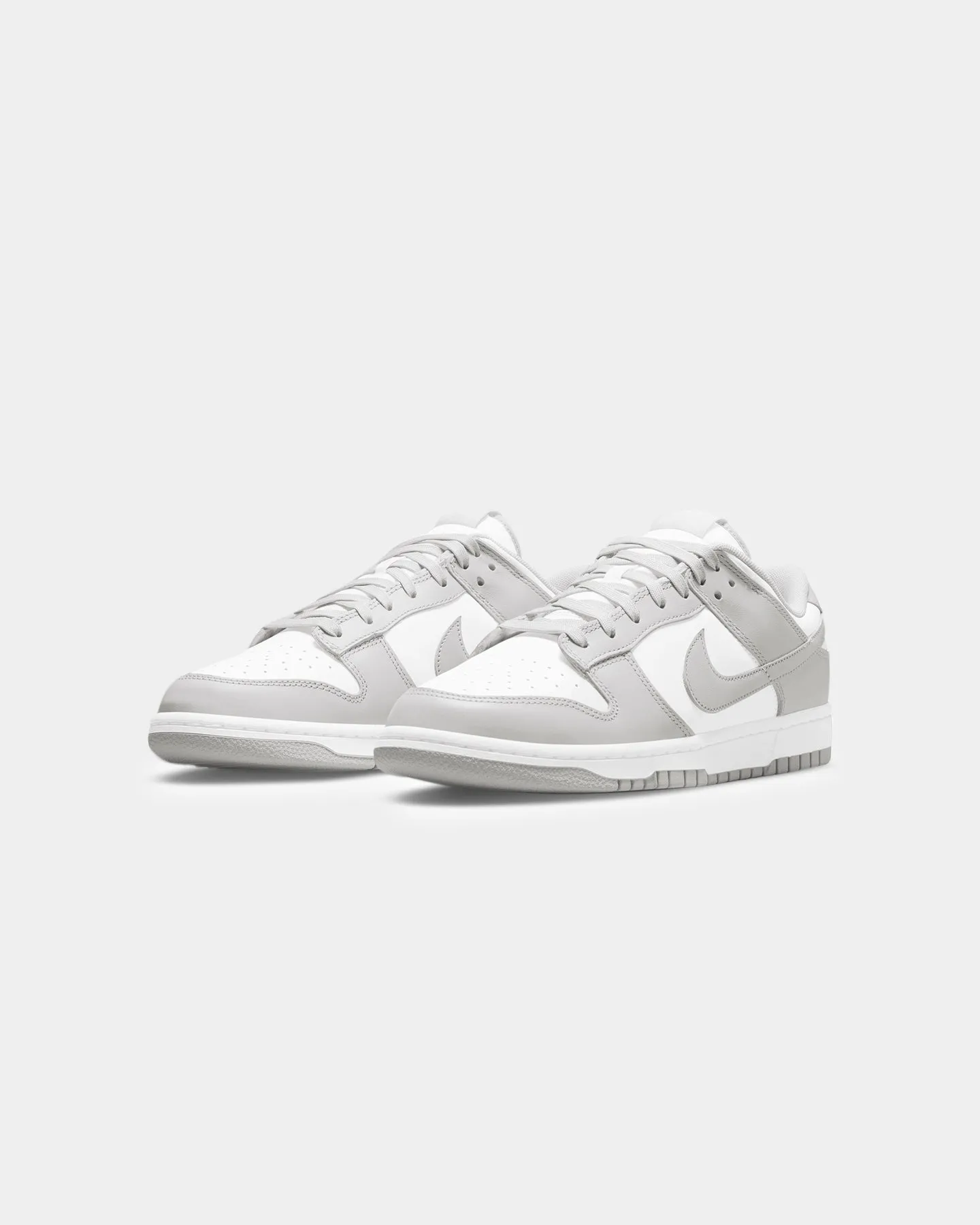 Matte Edge Silver Shine Nike Dunk Low Retro "Grey Fog" White/Grey Fog