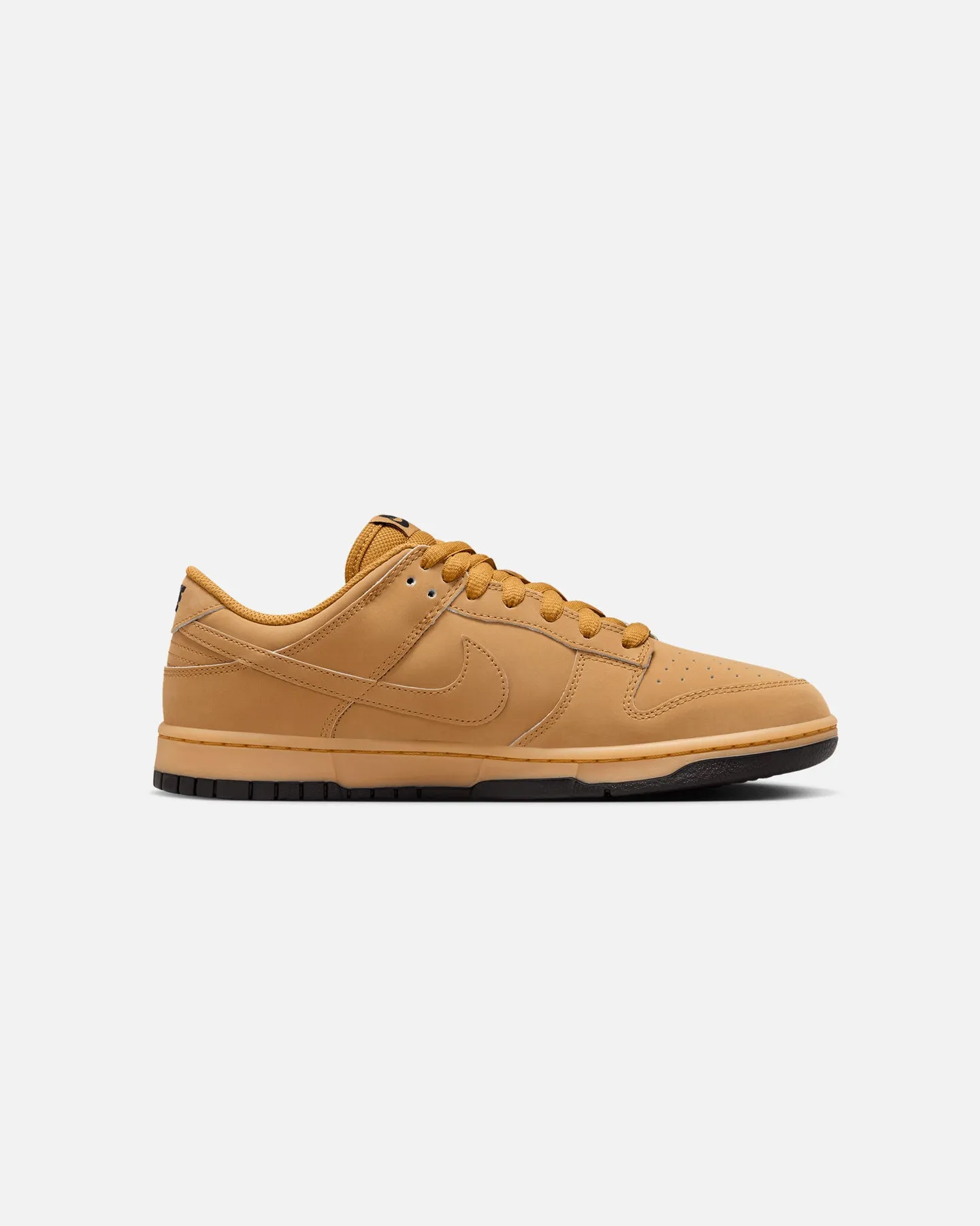 Lace Up Nike Dunk Low Retro SE "Wheat" Wheat