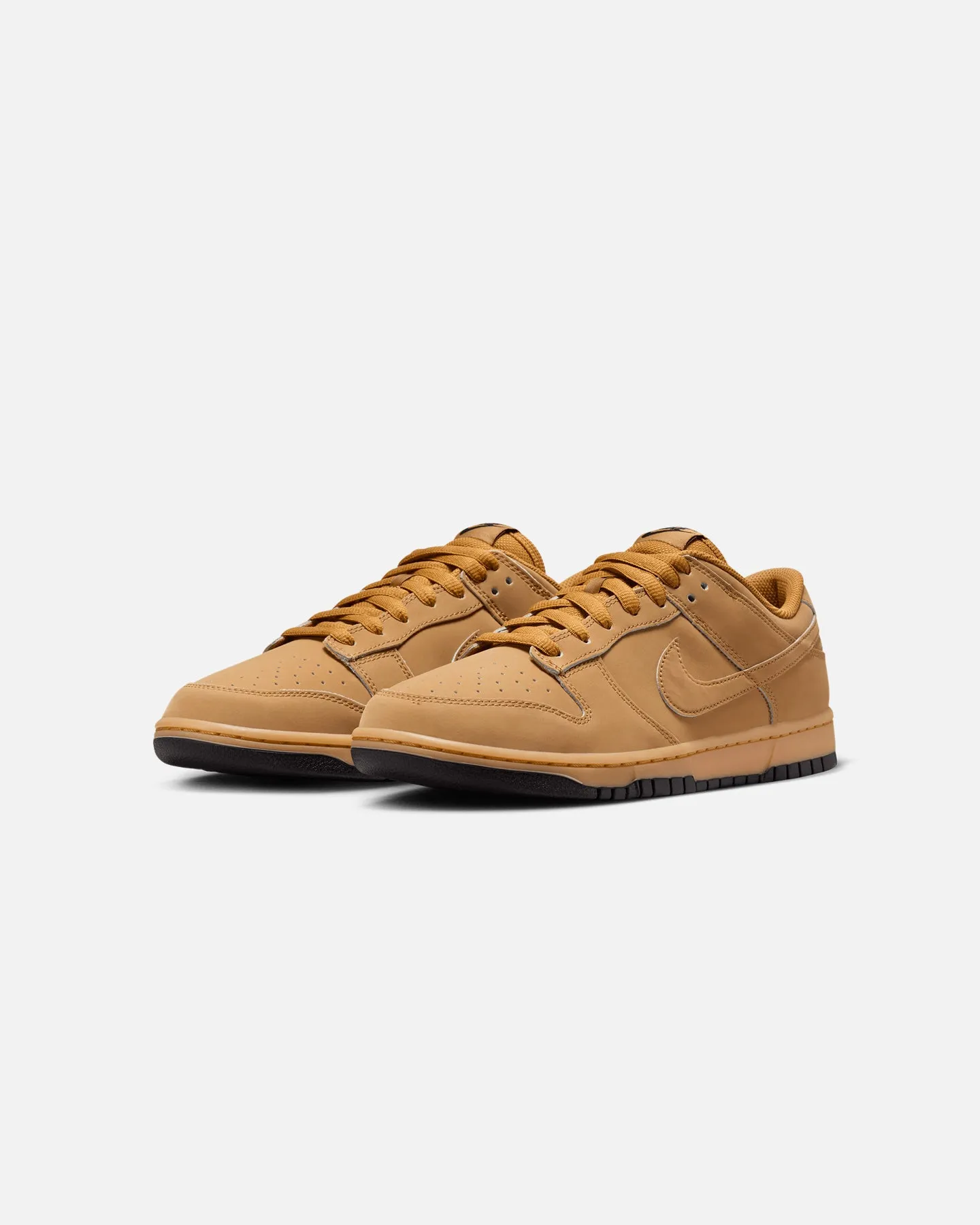 Nike Dunk Low Retro SE "Wheat" Wheat Wide Path