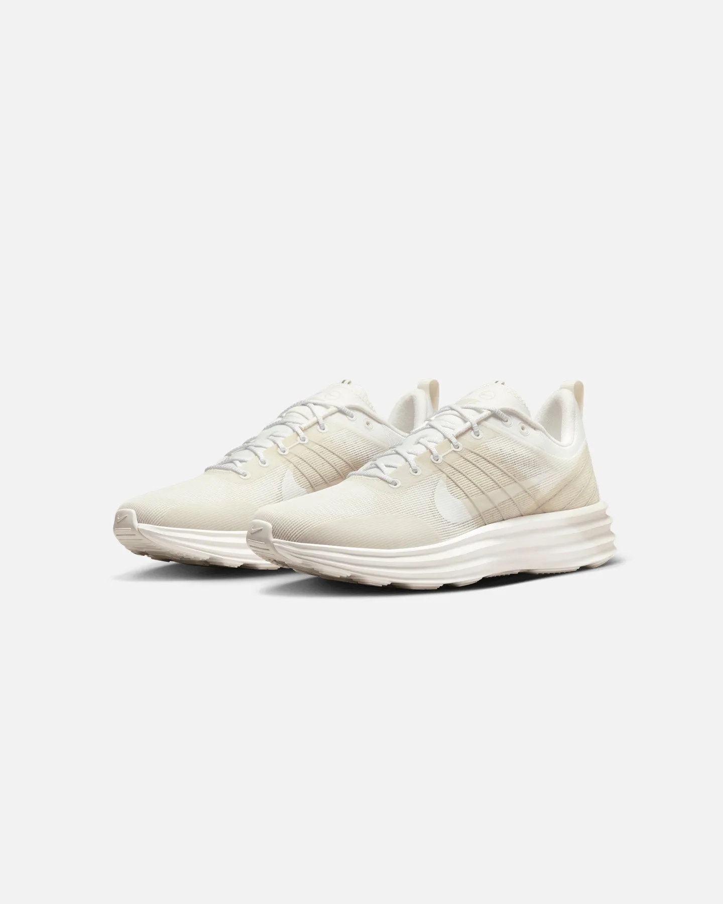 Nike Lunar Roam Summit White Cushioned Love Path