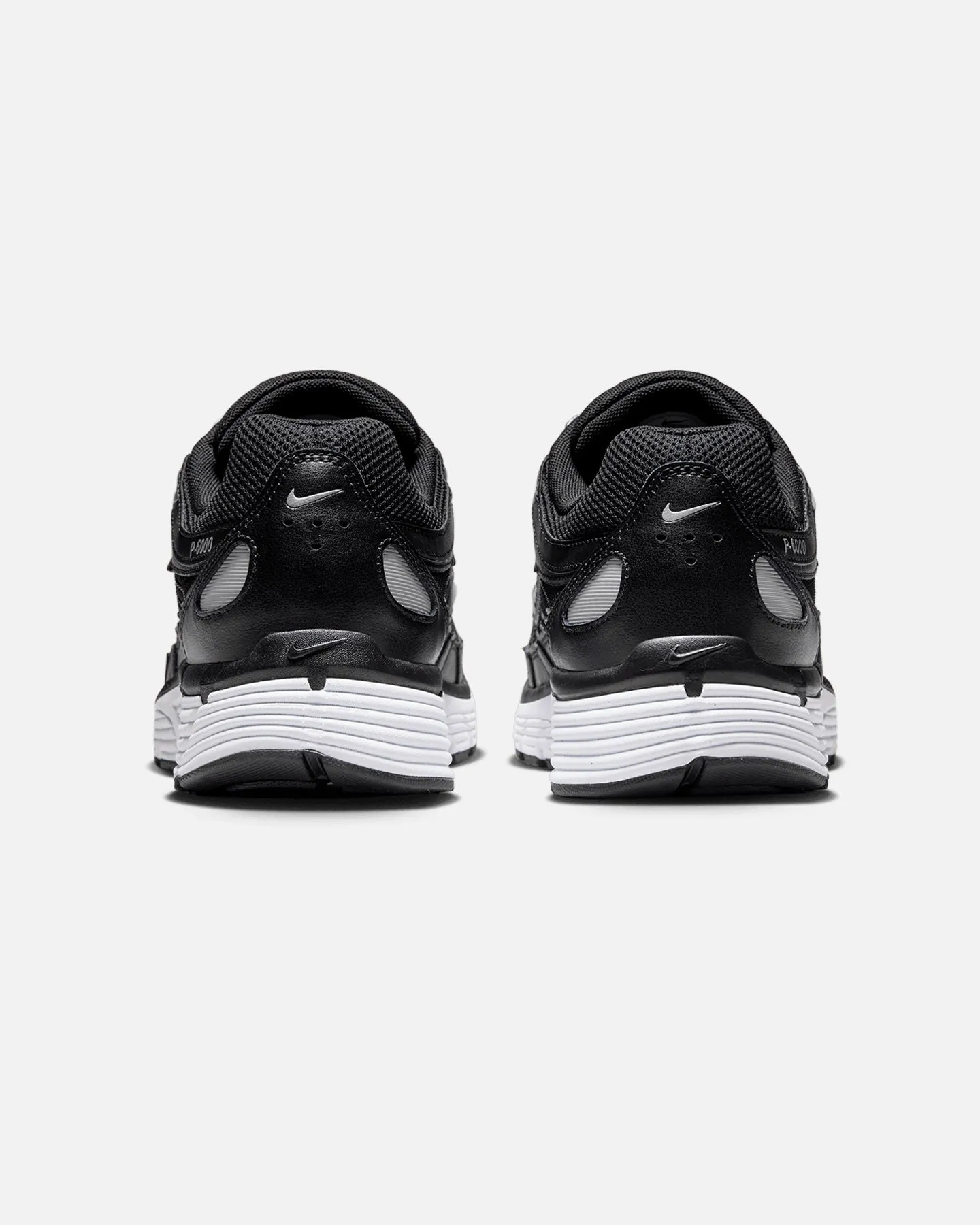Pool Time Kind Step Nike P-6000 Black